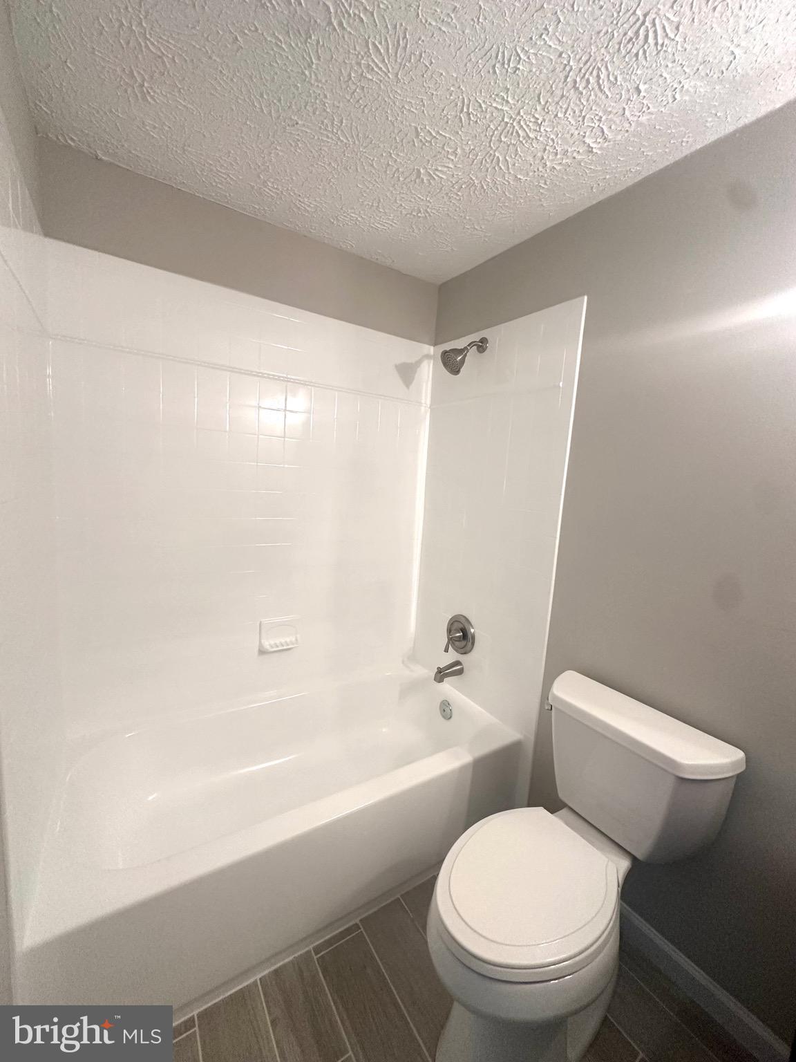 MAPLE SHADE FARM ESTATES - Residential