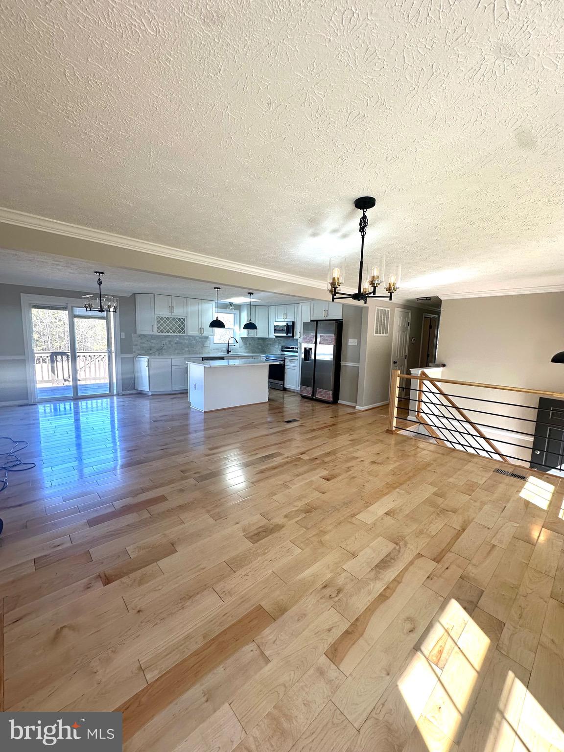 MAPLE SHADE FARM ESTATES - Residential