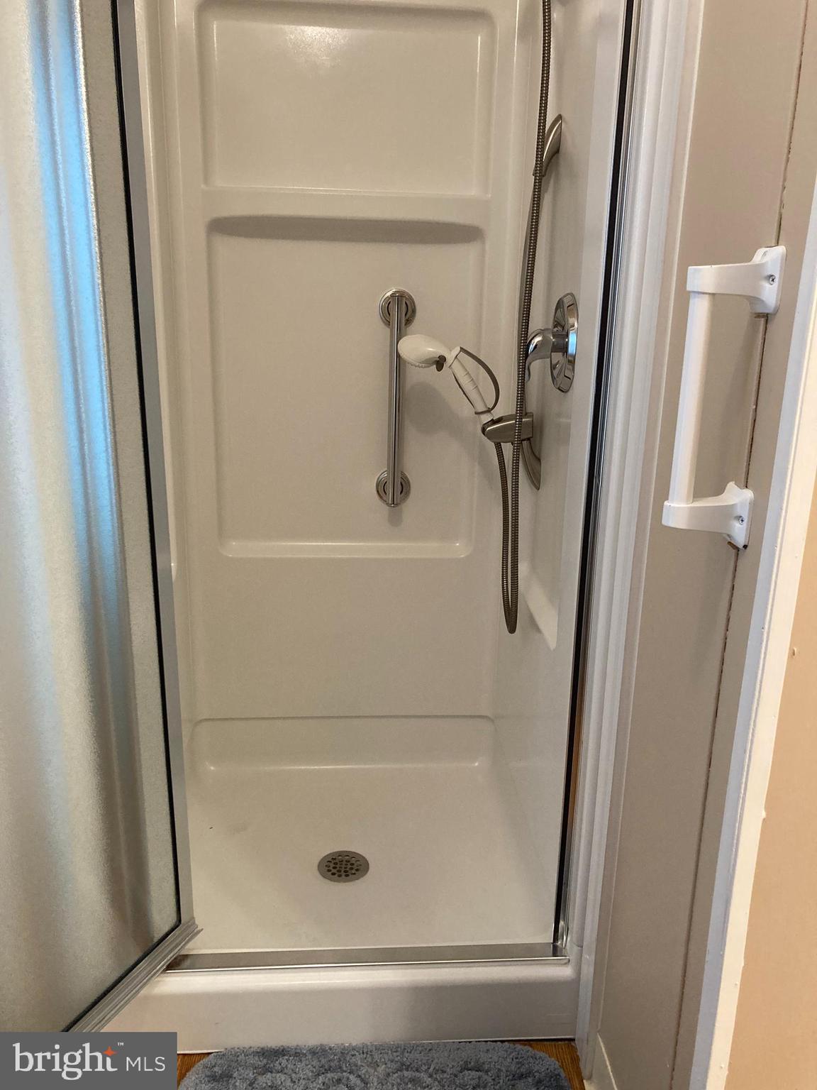 NESHAMINY FALLS - Residential