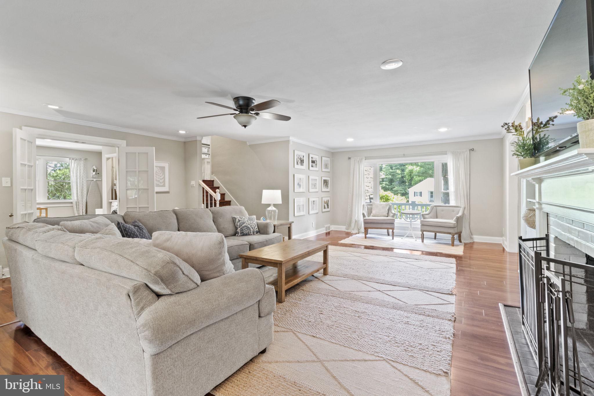 MEADOWBROOK - Residential