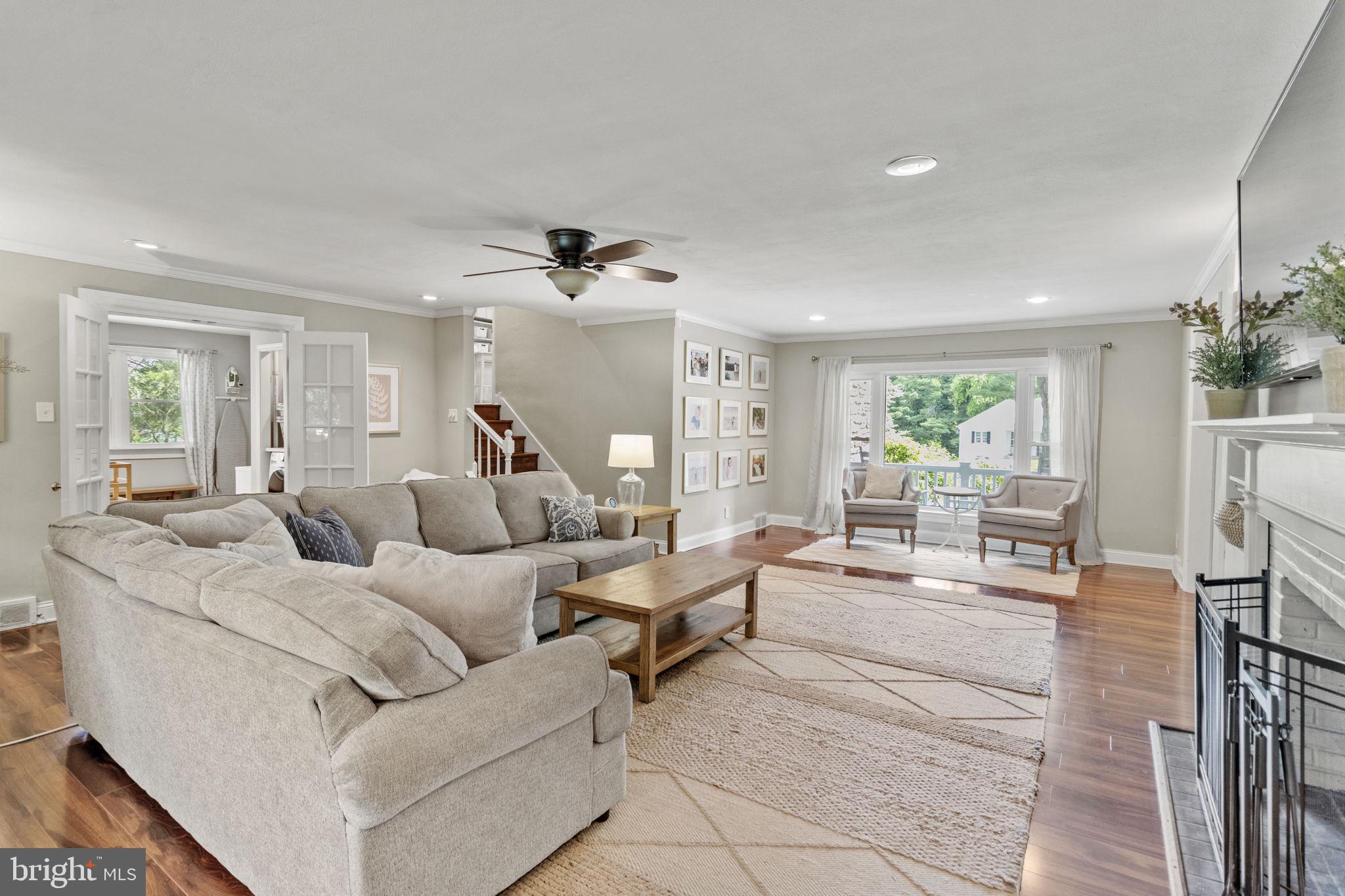 MEADOWBROOK - Residential