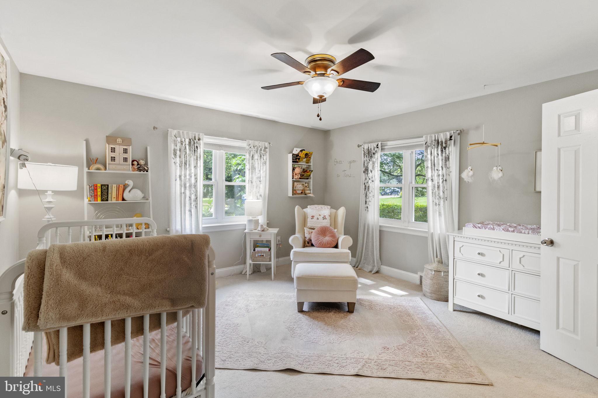 MEADOWBROOK - Residential