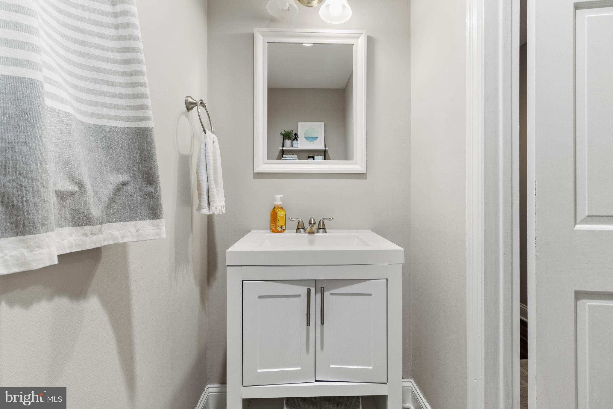 MEADOWBROOK - Residential