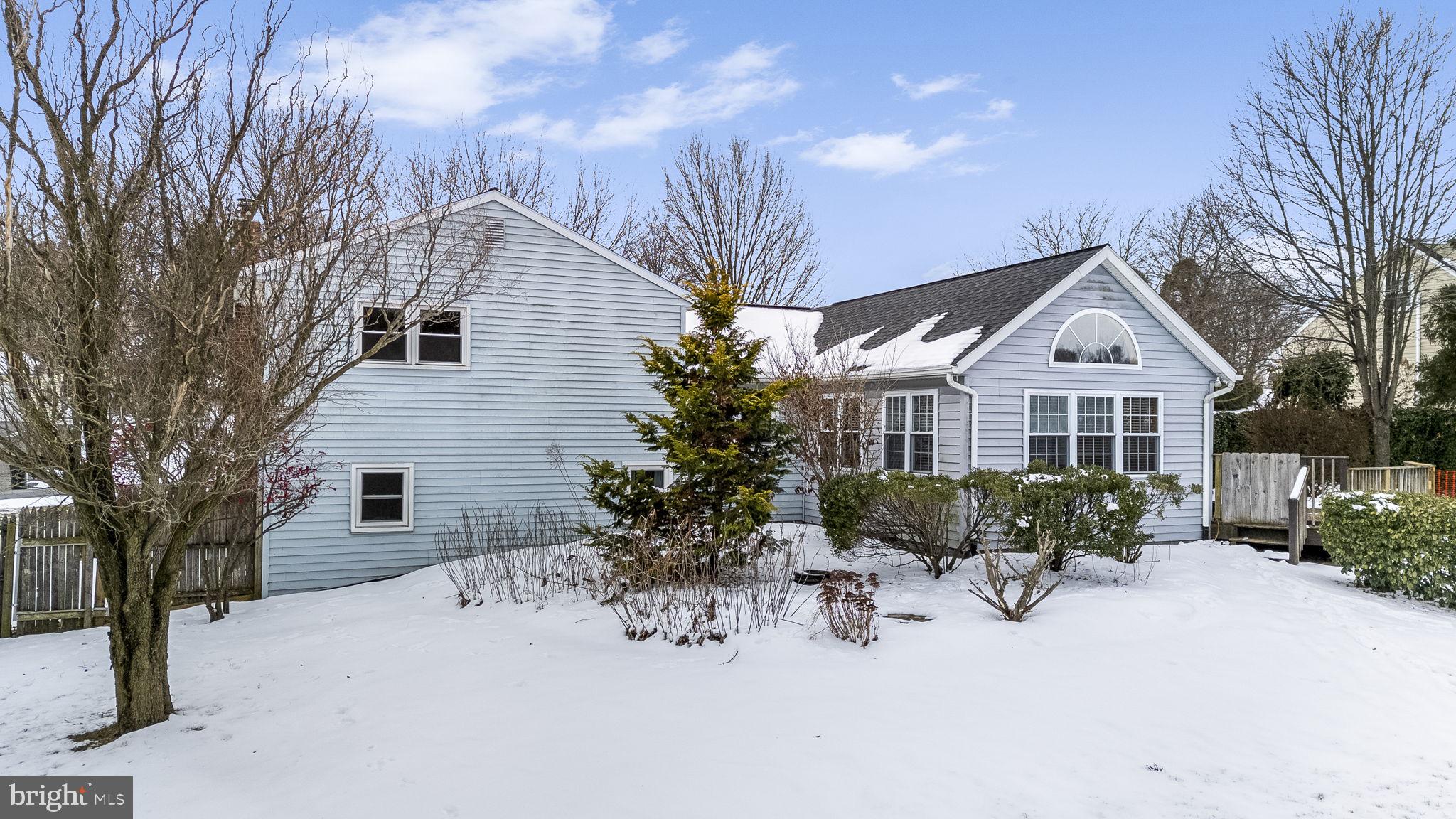 ELMCREST - Residential