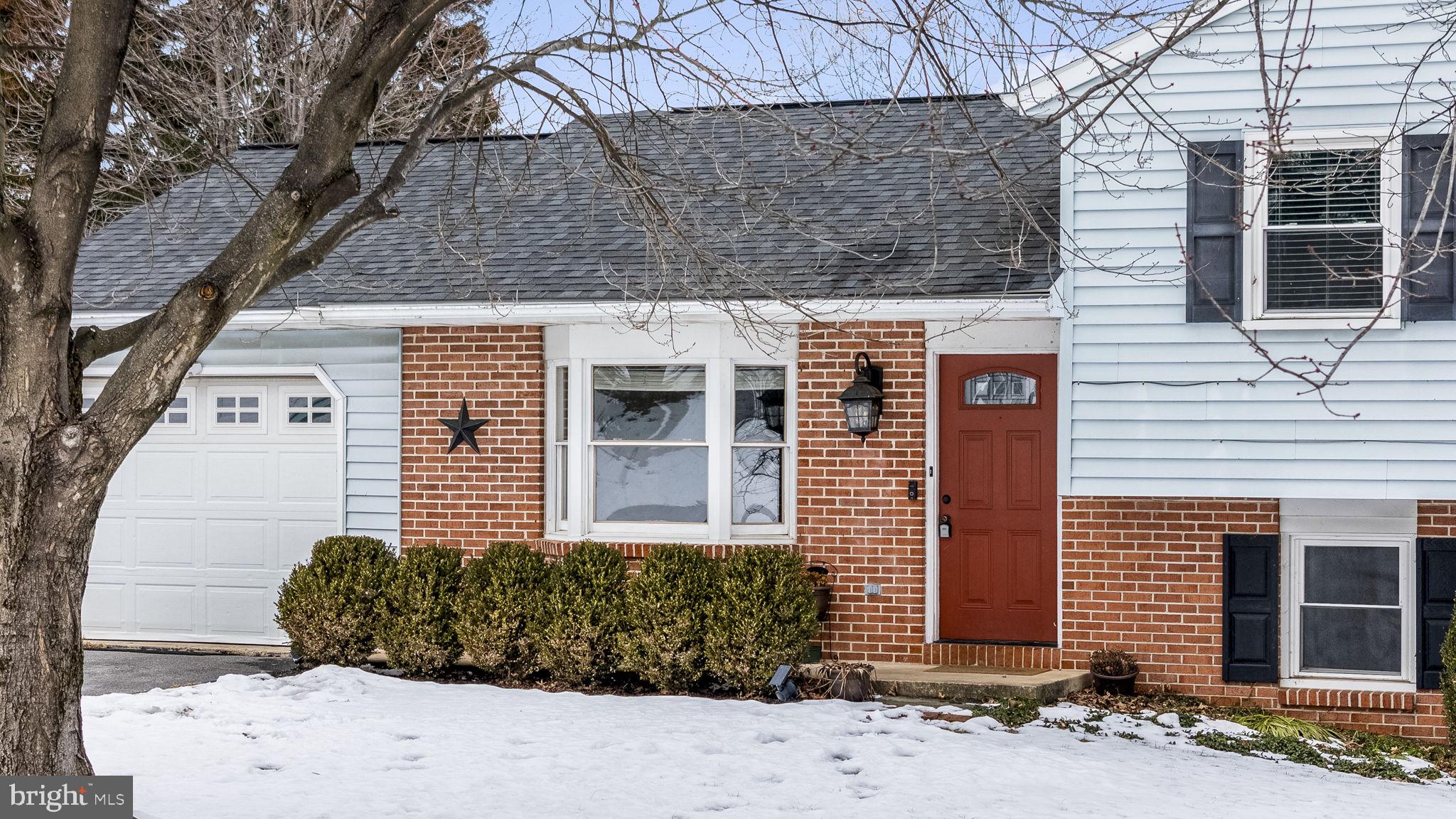 ELMCREST - Residential