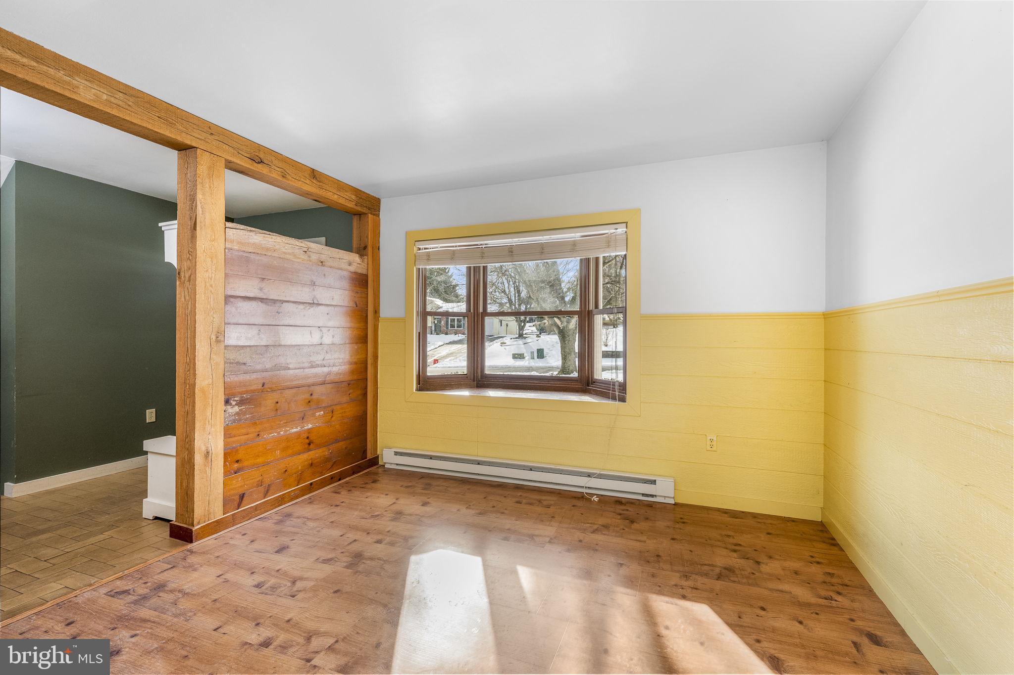 ELMCREST - Residential