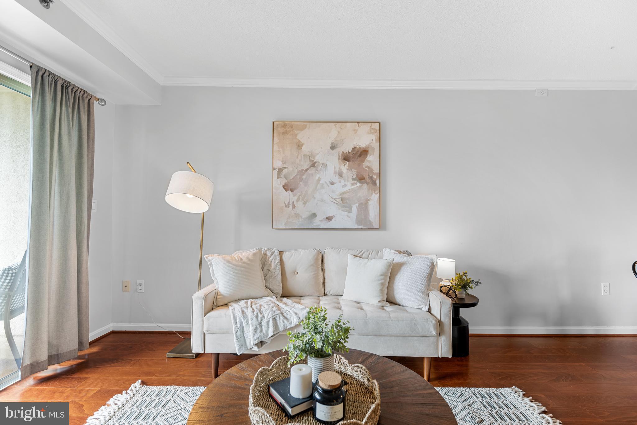545 E BRADDOCK ROAD E 302