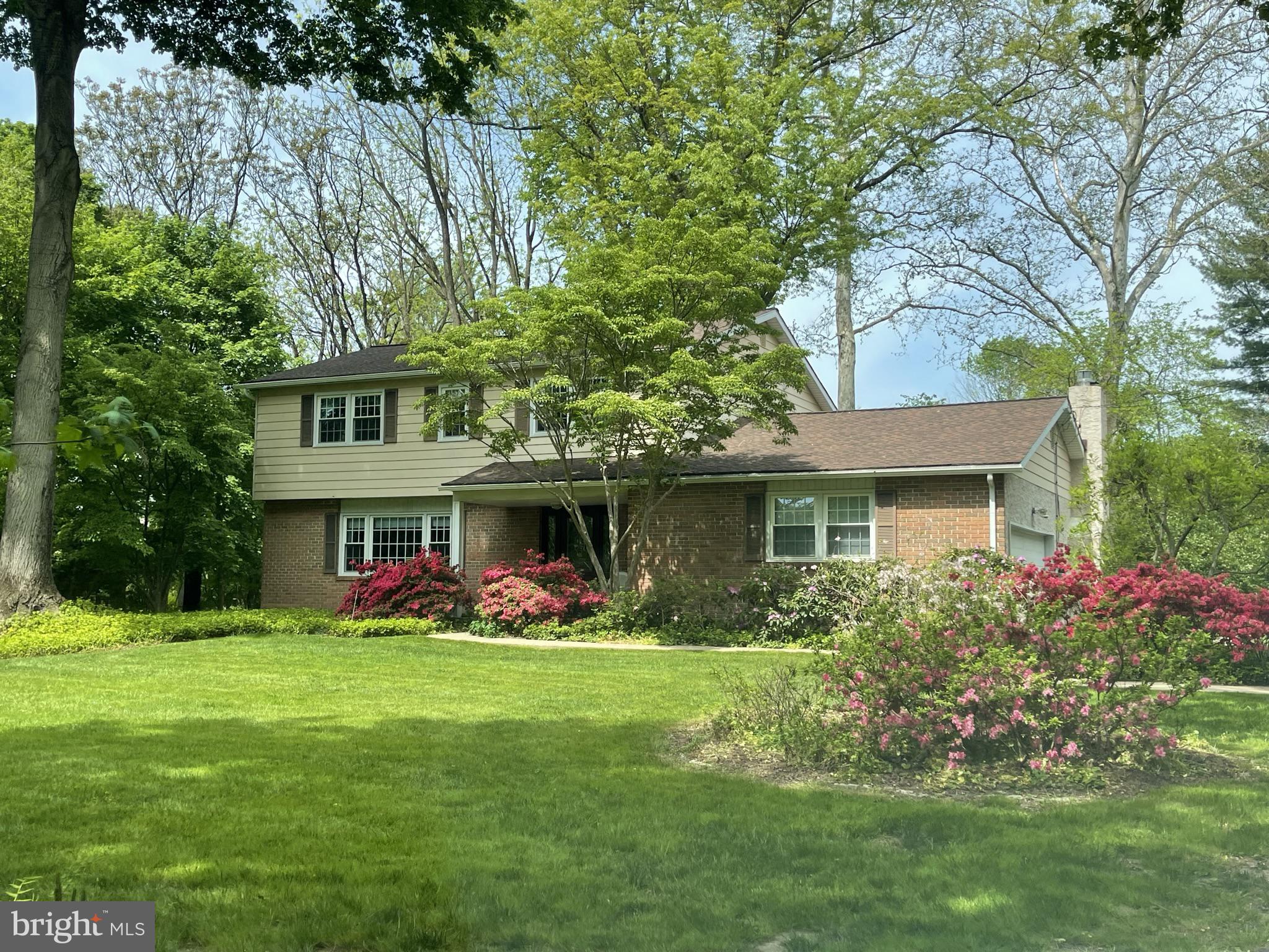 529 PENLLYN BLUE BELL PIKE