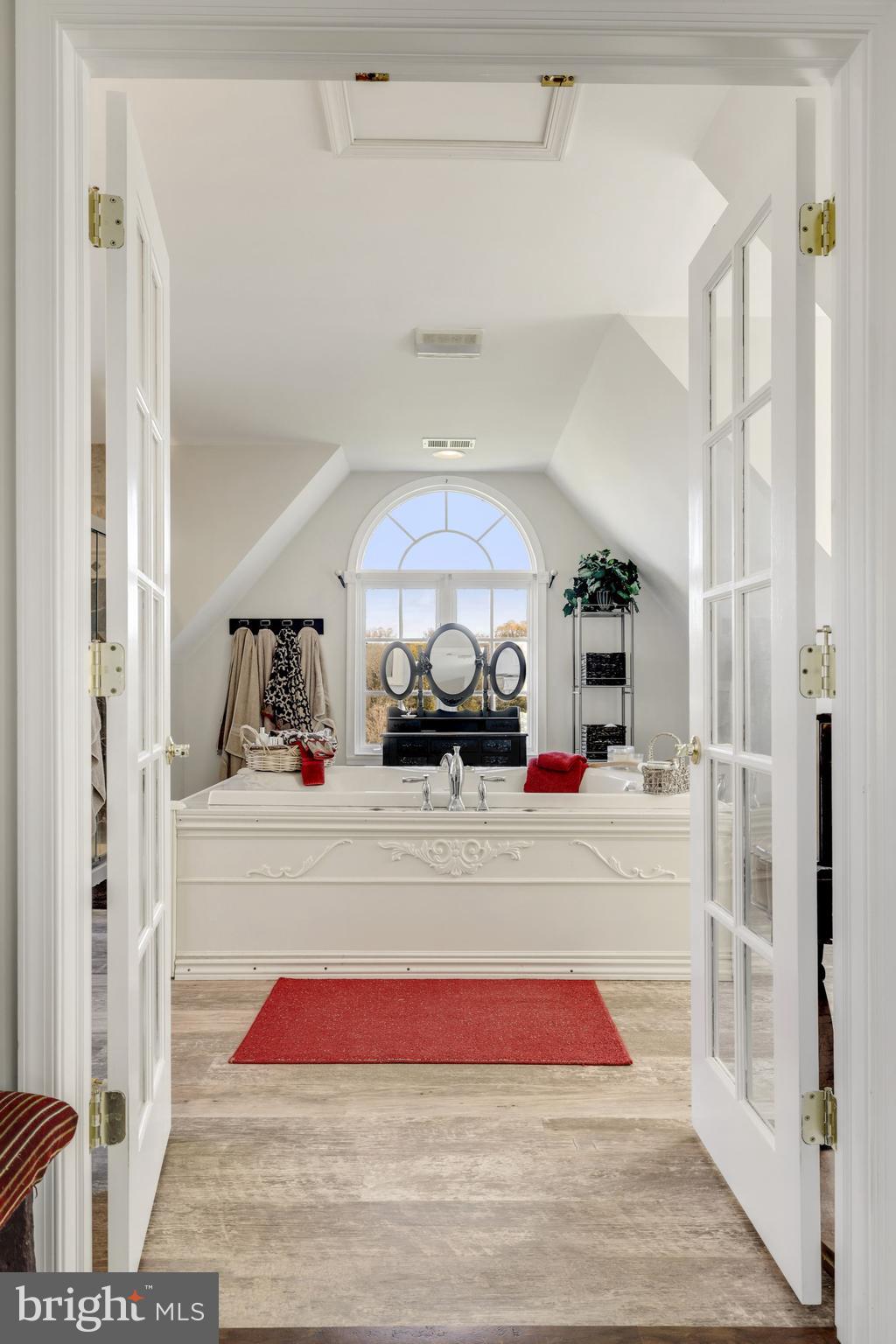 ORCHARD ON THE POTOMAC - Residential