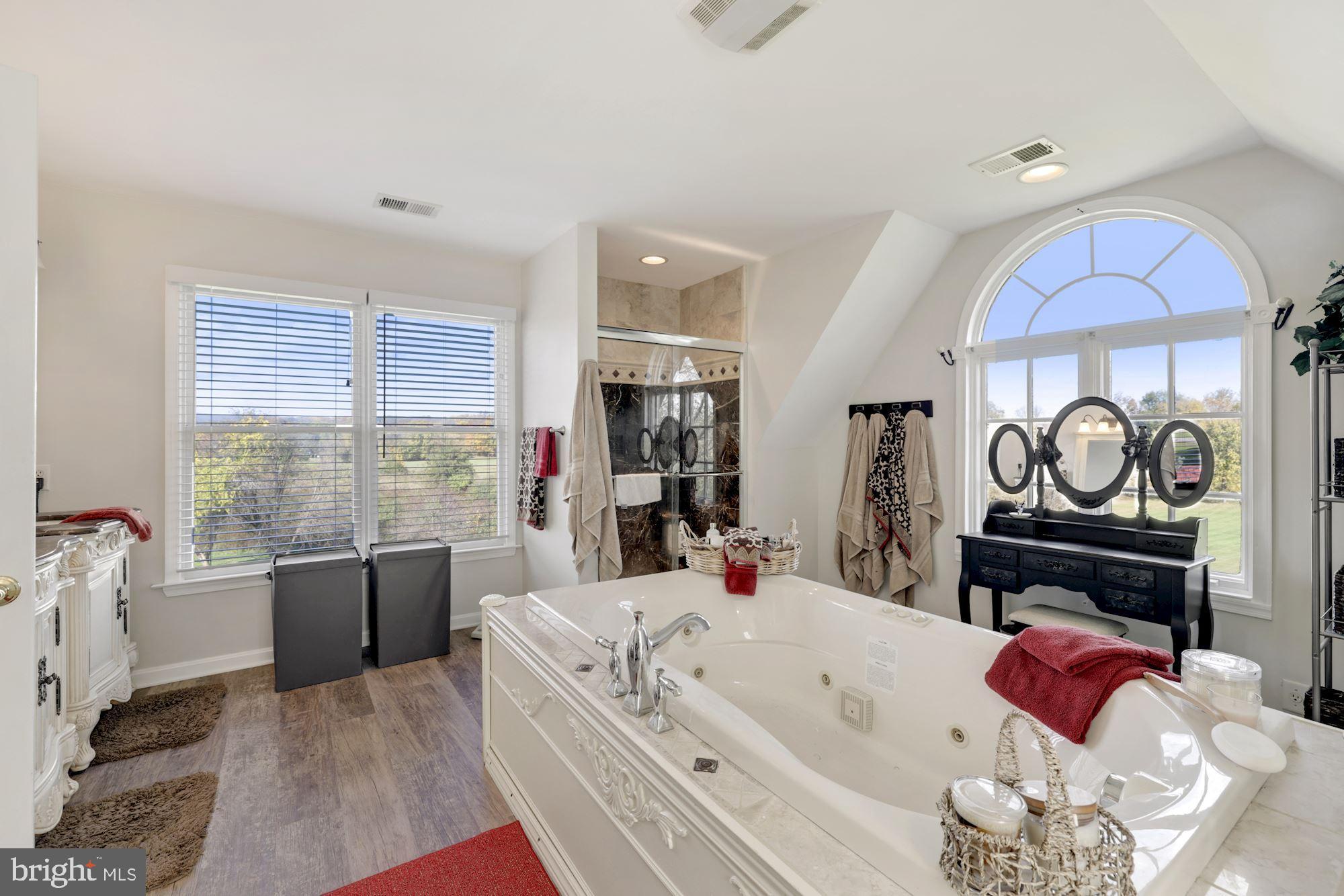 ORCHARD ON THE POTOMAC - Residential