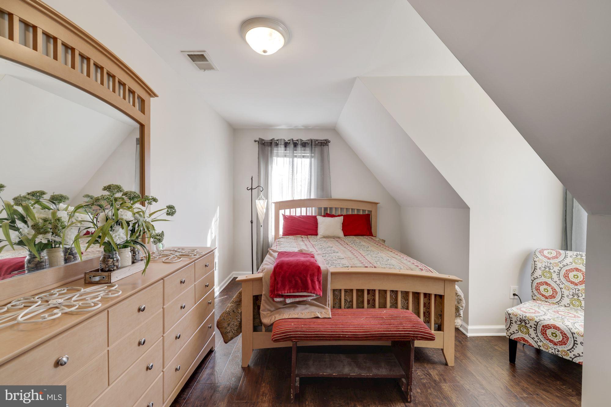 ORCHARD ON THE POTOMAC - Residential