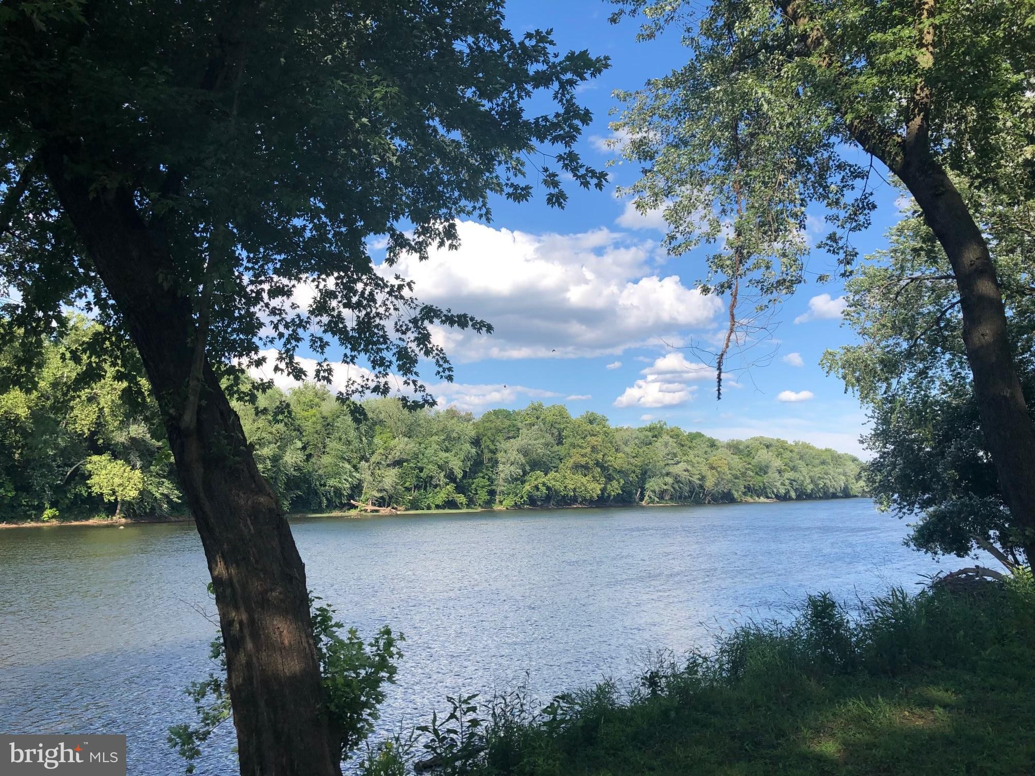 ORCHARD ON THE POTOMAC - Residential