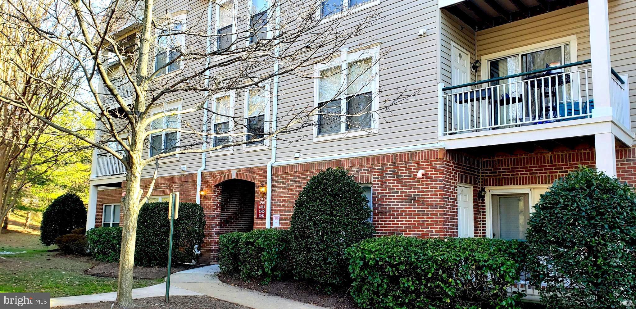 KINGSTOWNE - Residential Lease