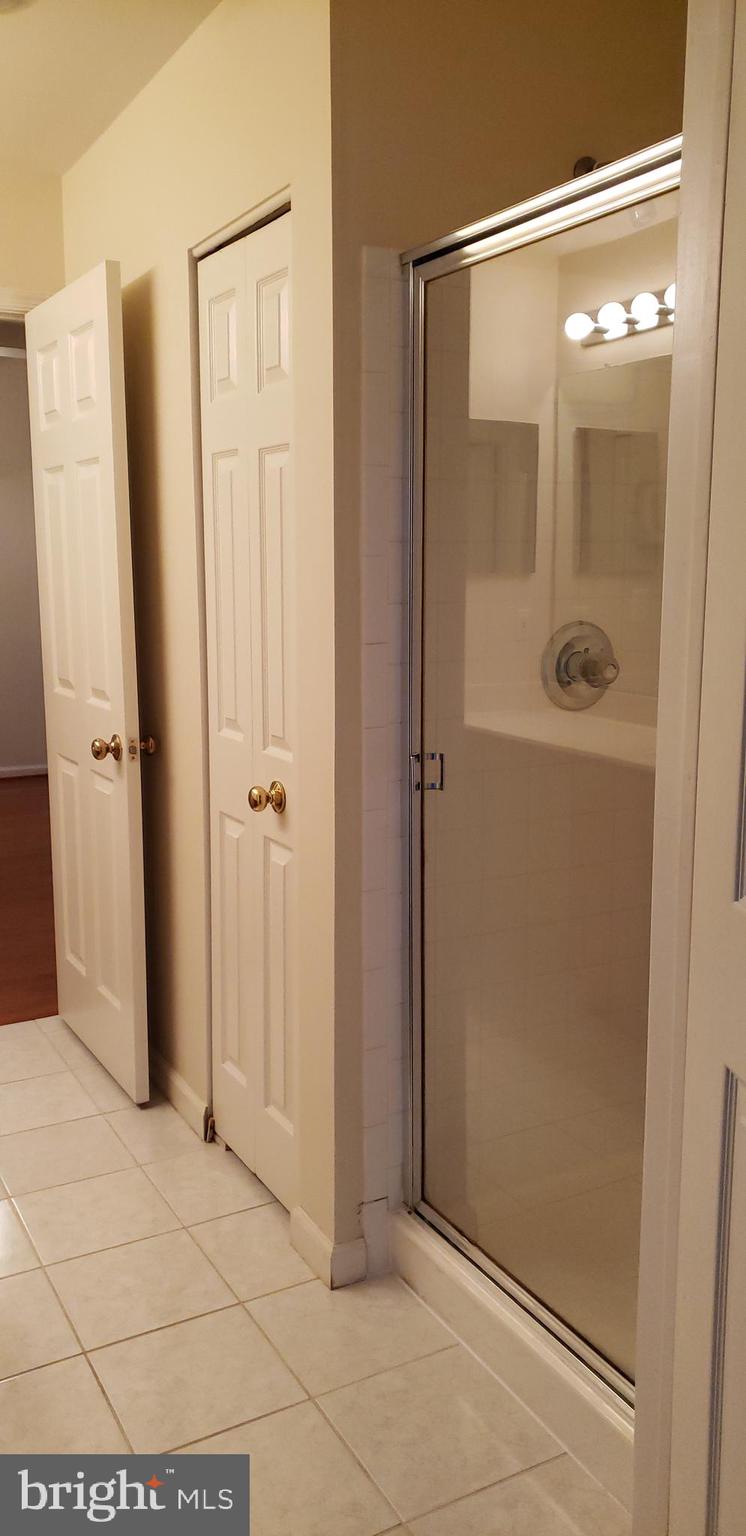 KINGSTOWNE - Residential Lease