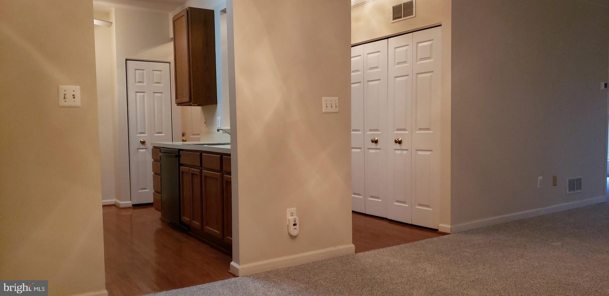 KINGSTOWNE - Residential Lease