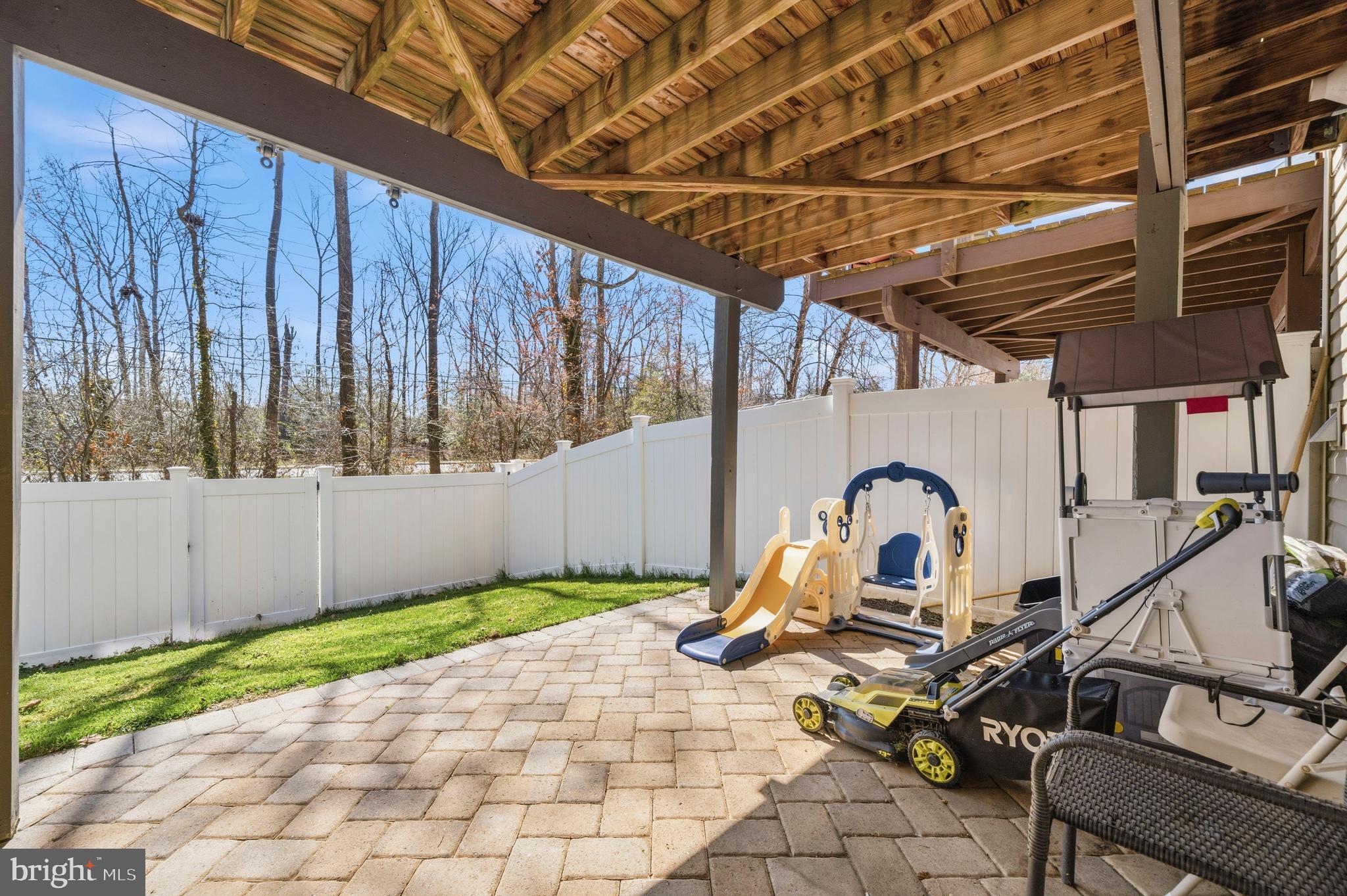 TANYARD SPRINGS - Residential