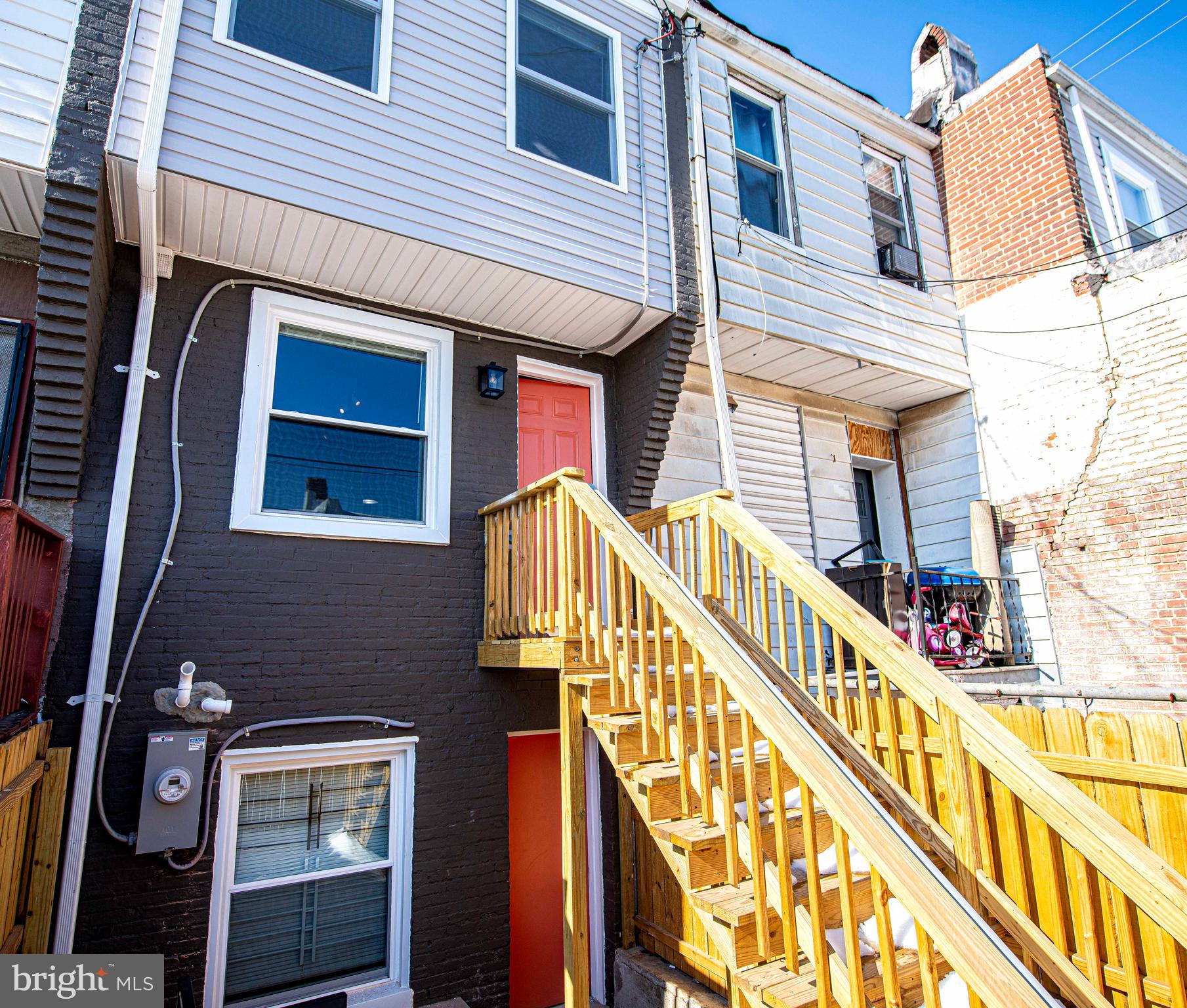 ELLWOOD PARK - Residential