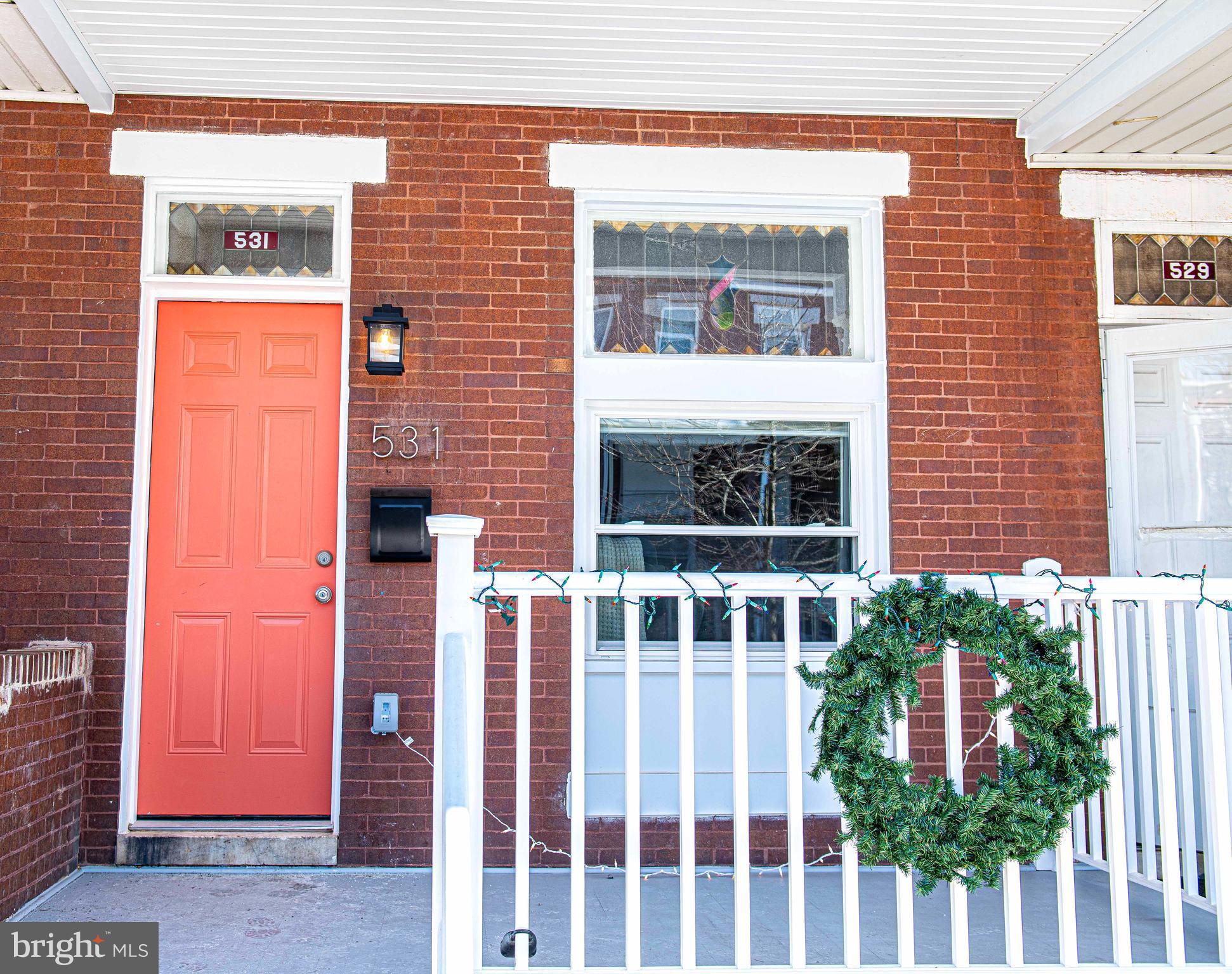 ELLWOOD PARK - Residential