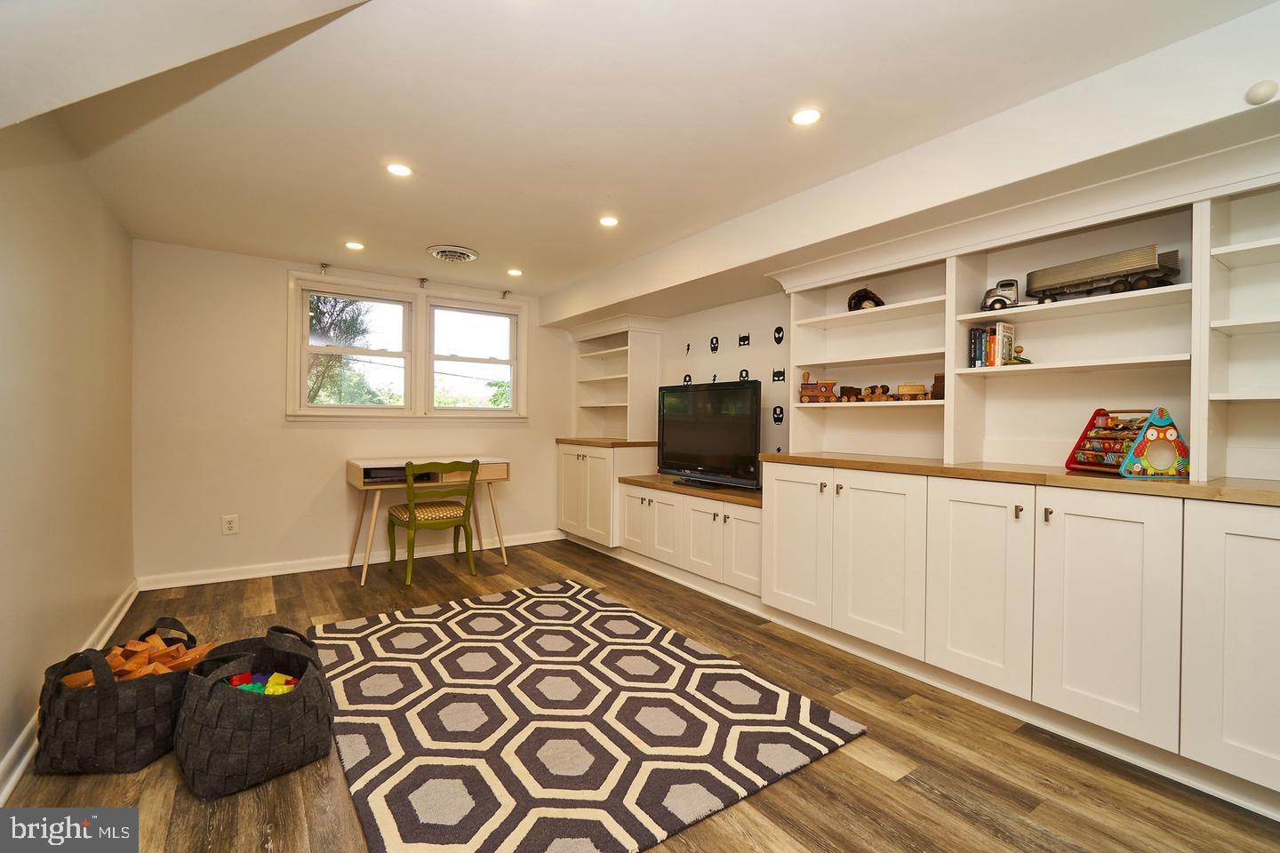 SPRINGFIELD - Residential