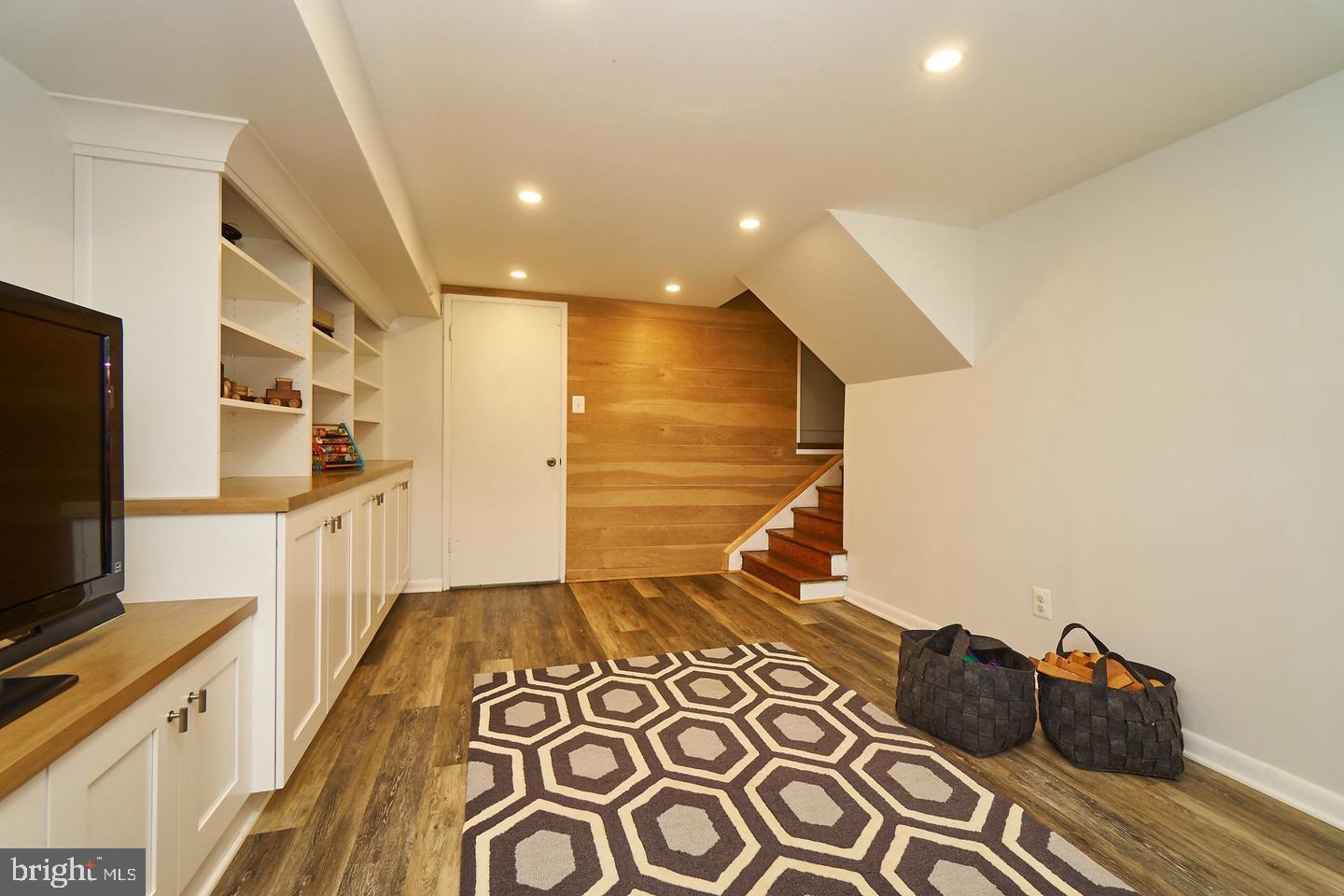 SPRINGFIELD - Residential