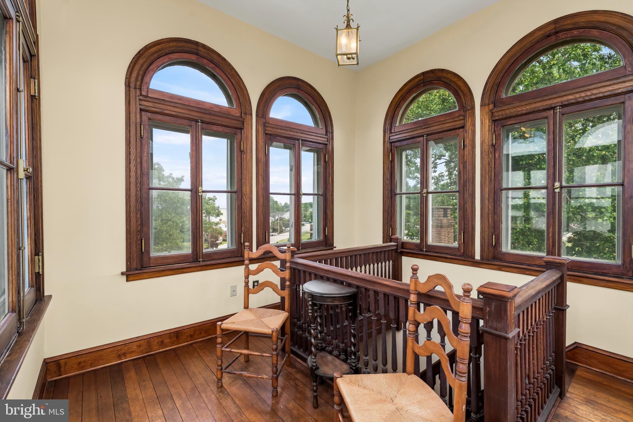 BAUERNSCHMIDT MANOR - Residential