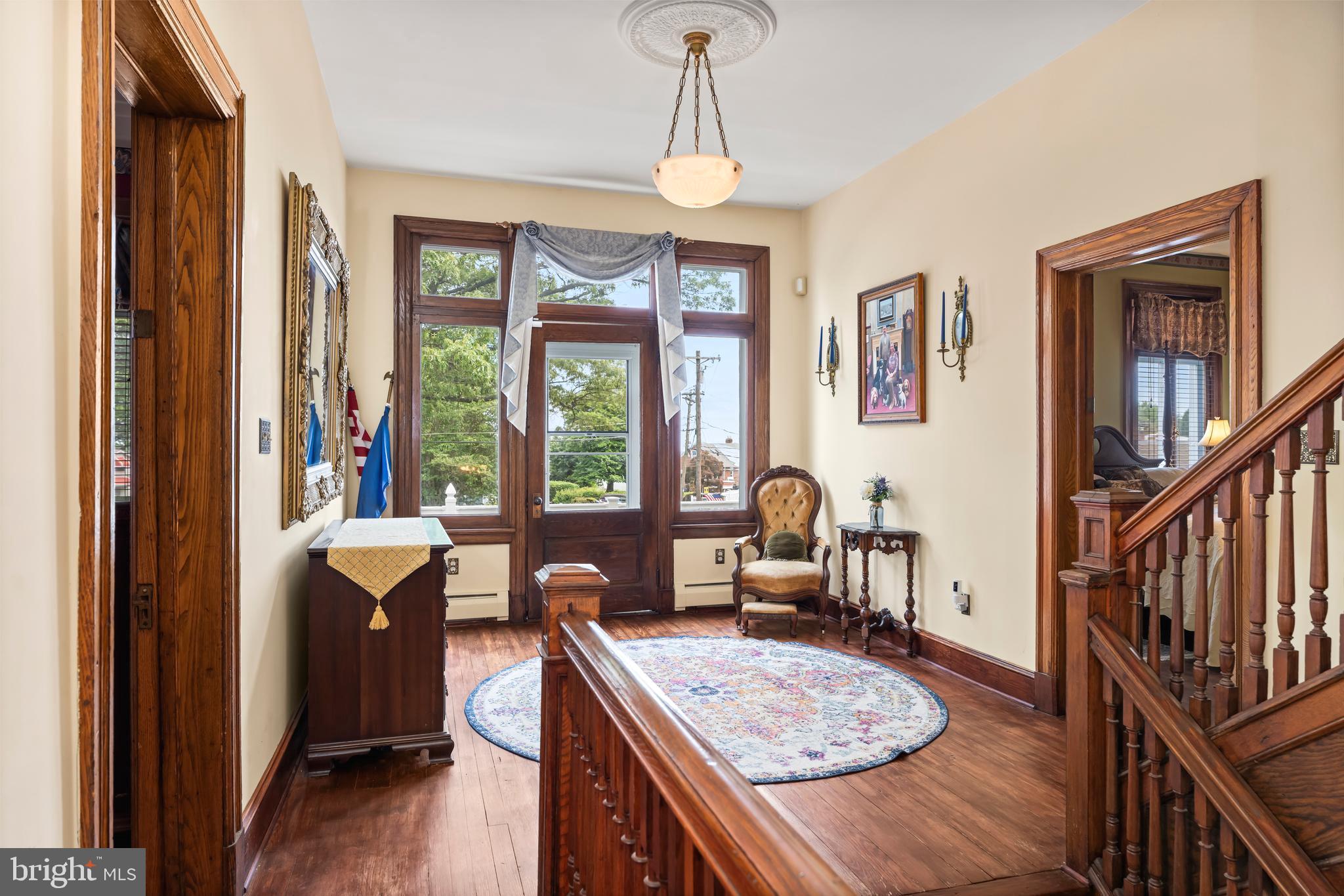 BAUERNSCHMIDT MANOR - Residential