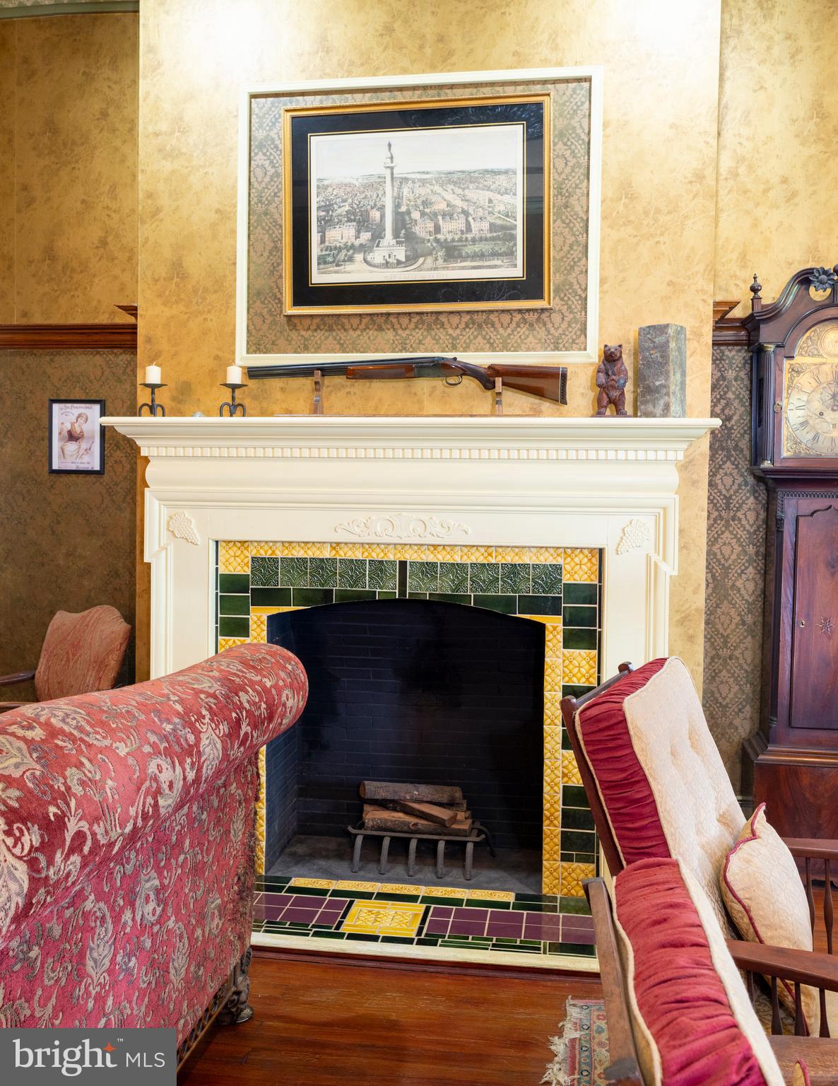 BAUERNSCHMIDT MANOR - Residential