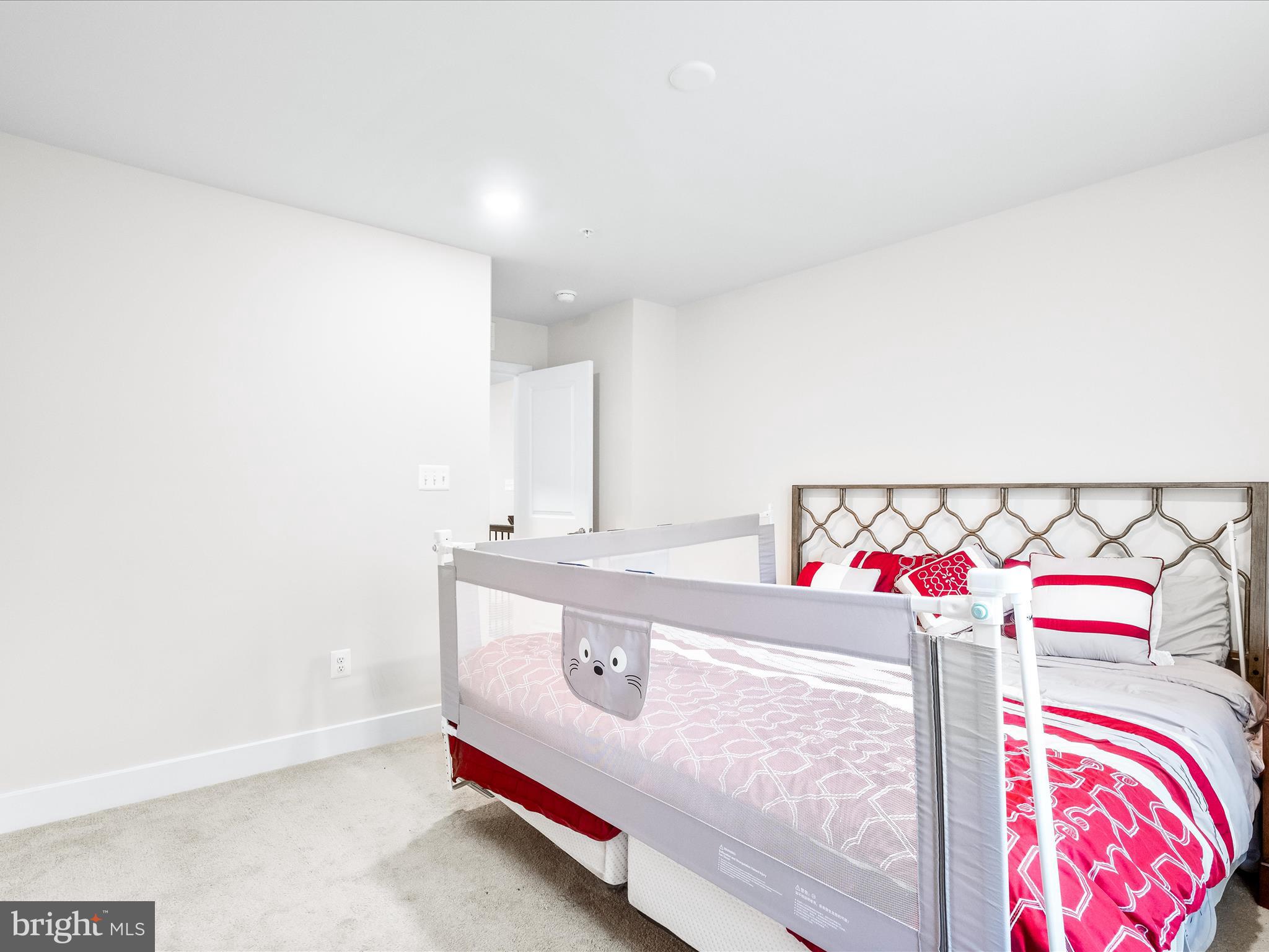 SYCAMORE RIDGE - Residential