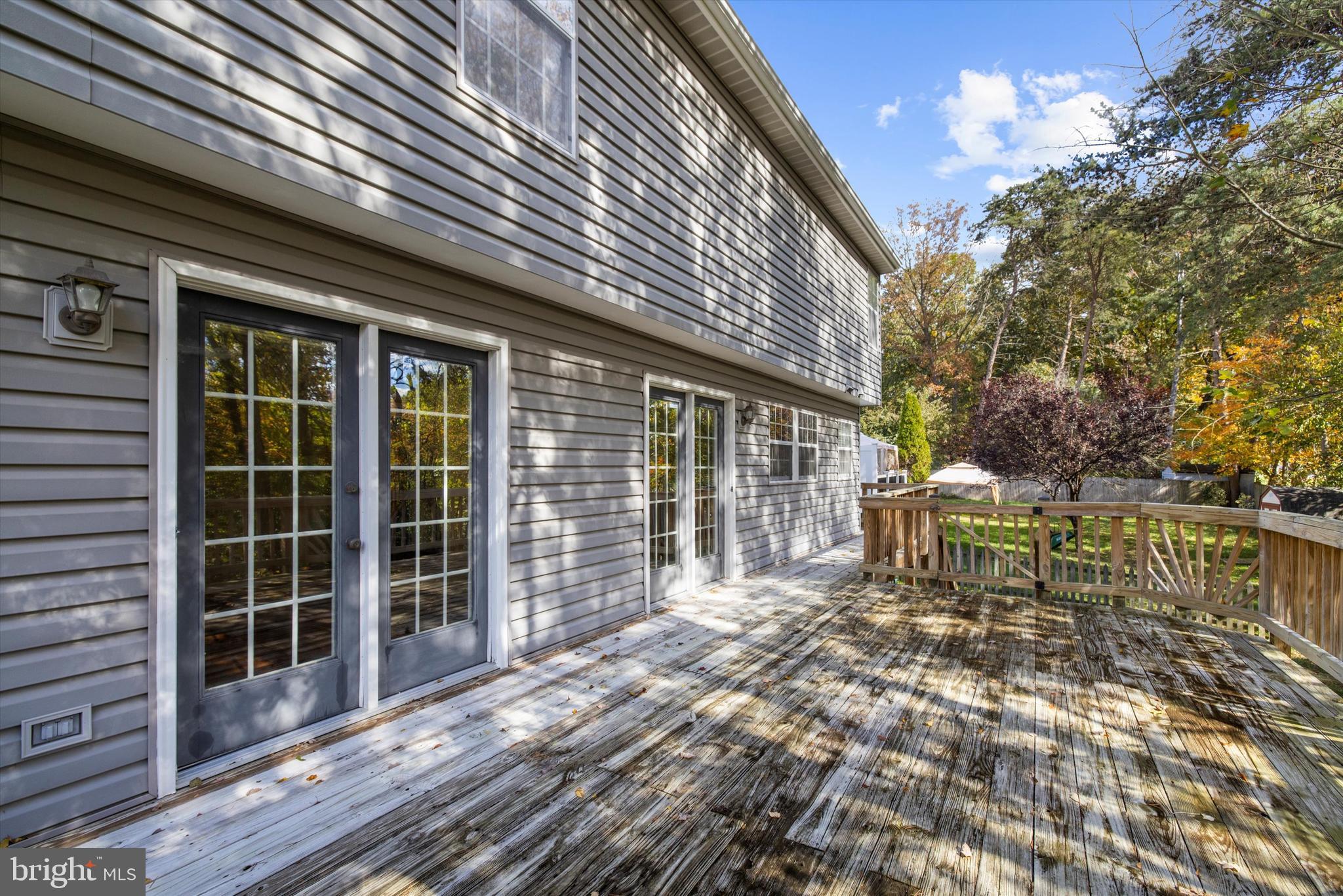 THE PROVINCES - Residential