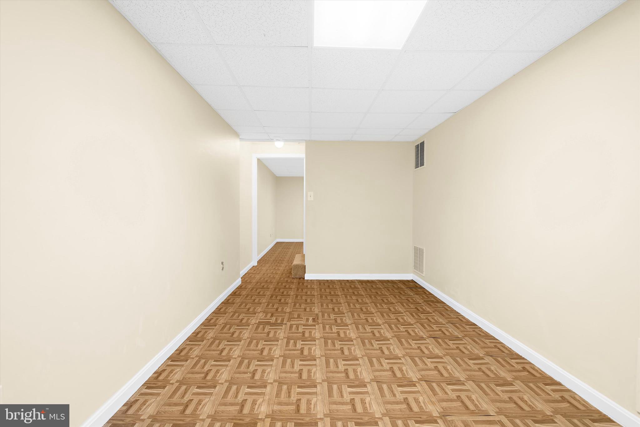 THE PROVINCES - Residential