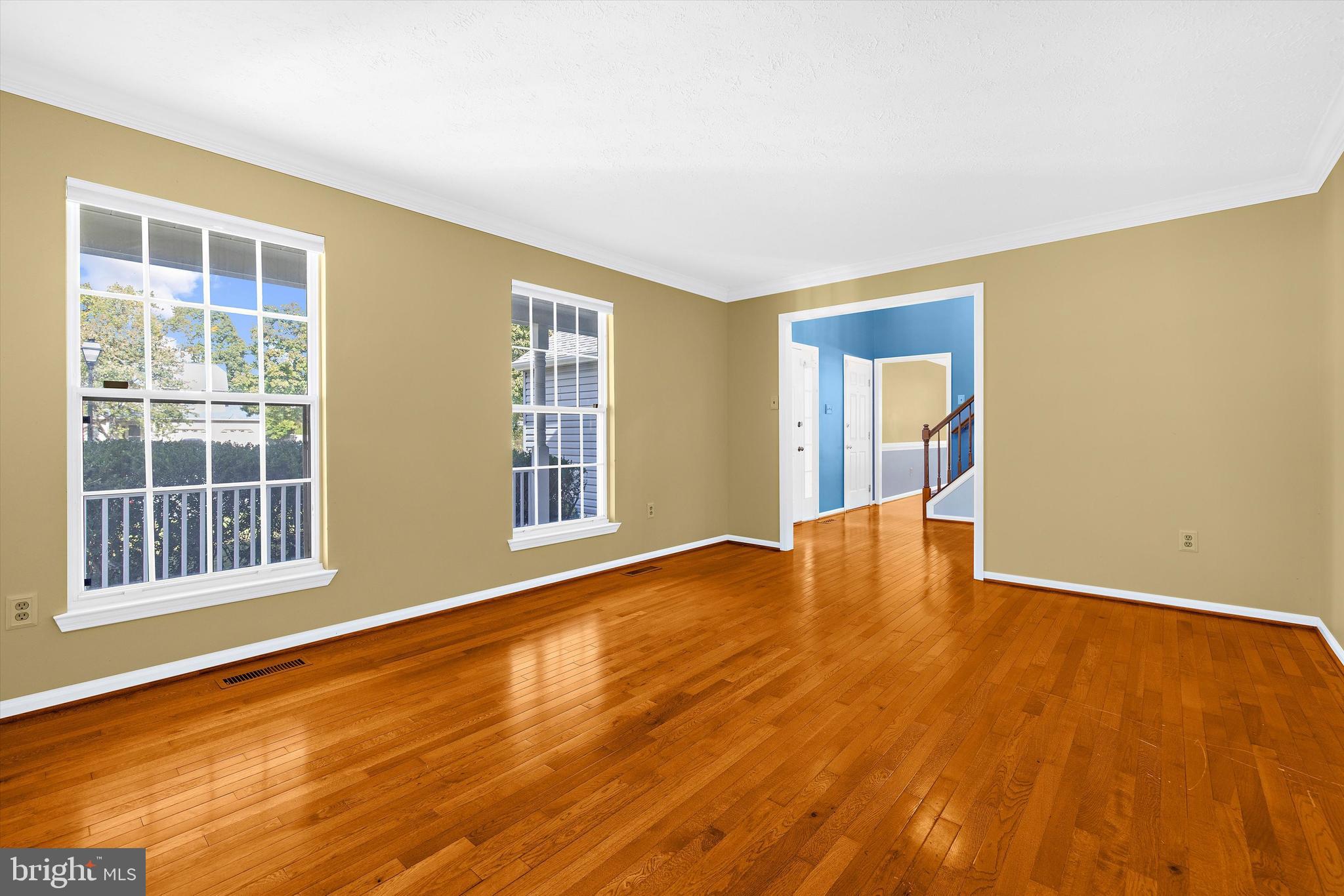 THE PROVINCES - Residential