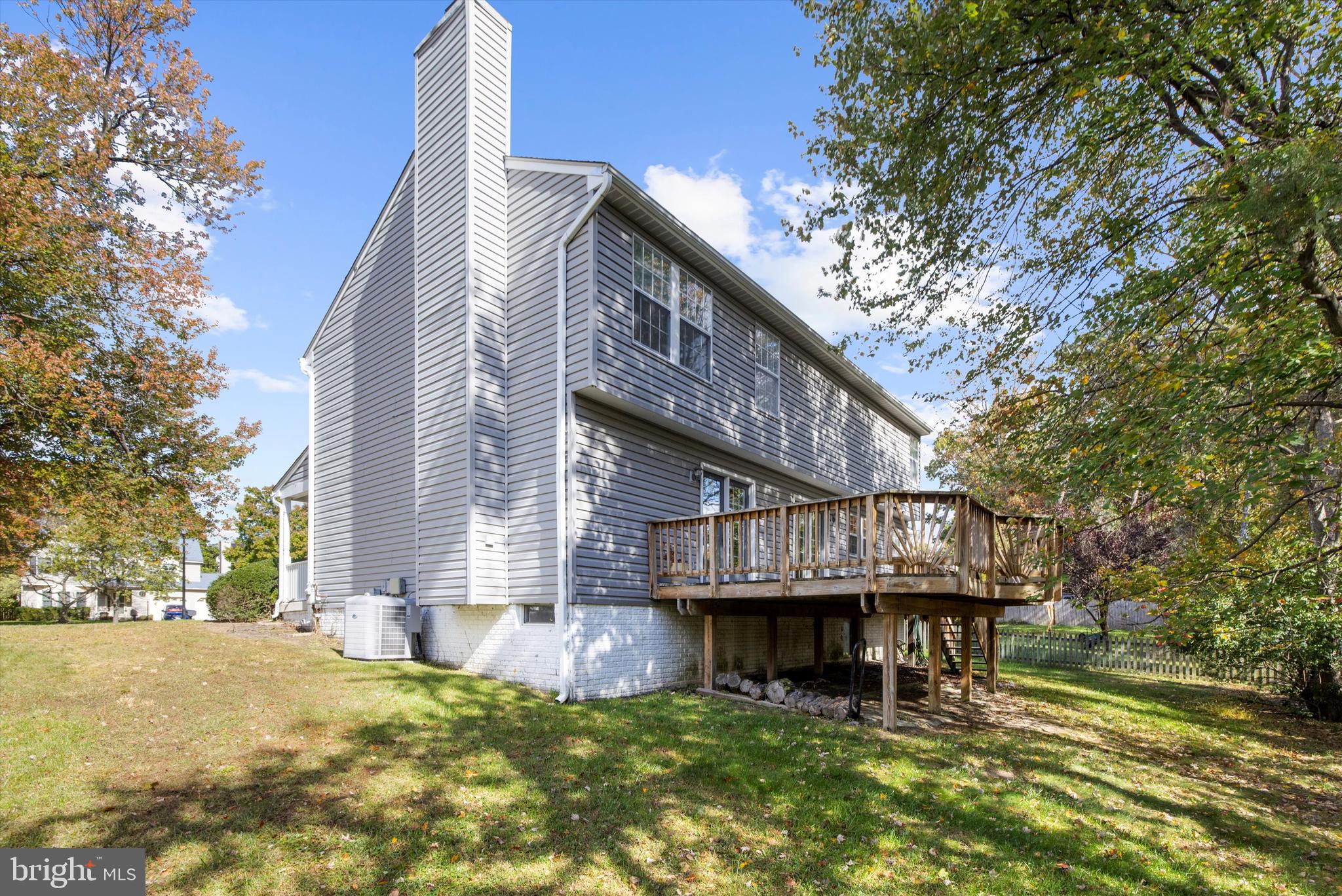 THE PROVINCES - Residential