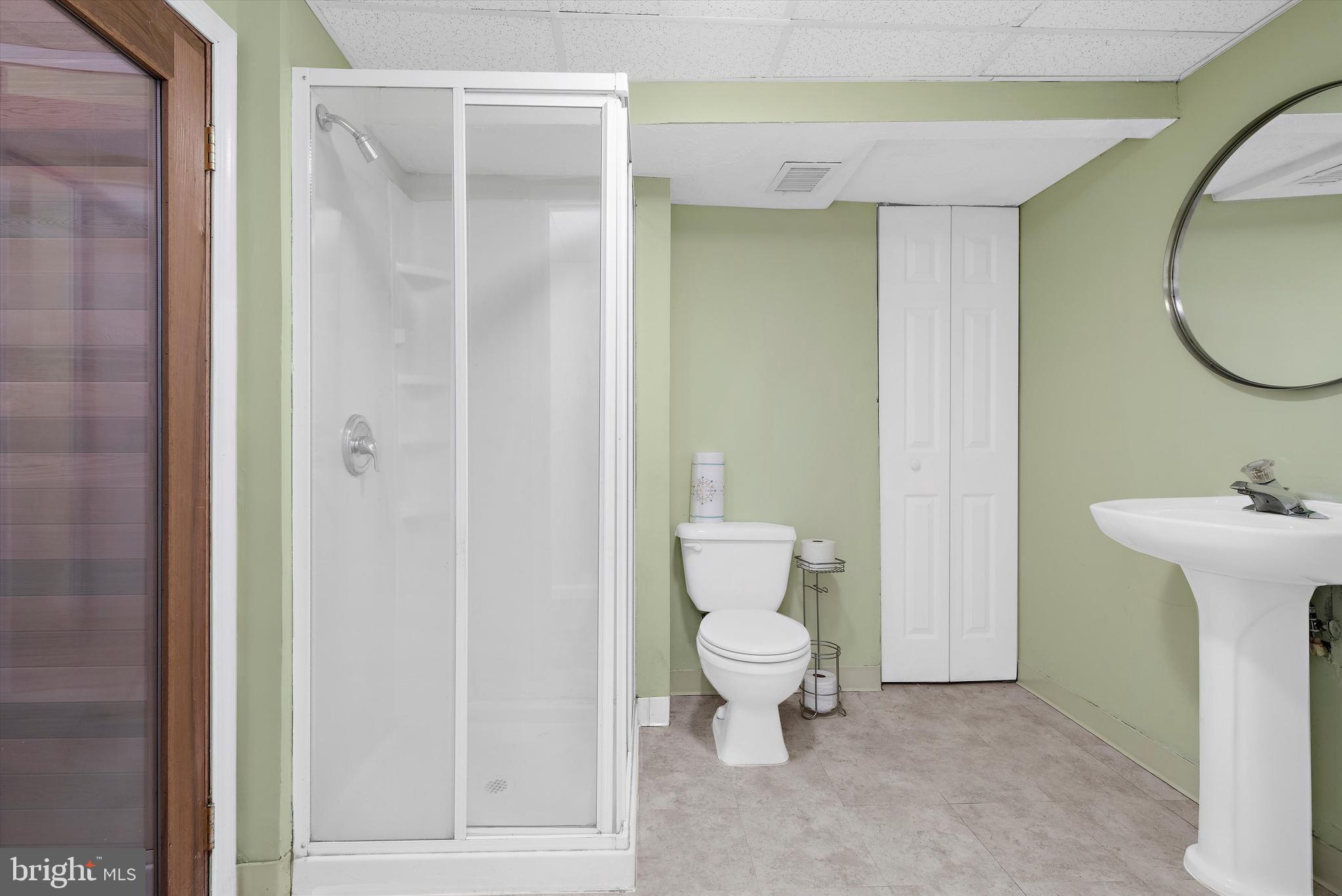 THE PROVINCES - Residential