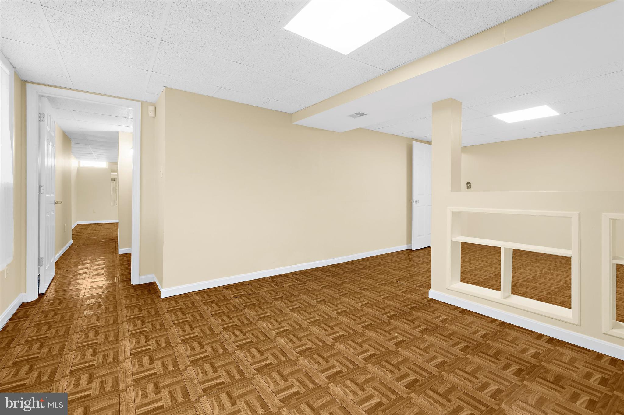 THE PROVINCES - Residential