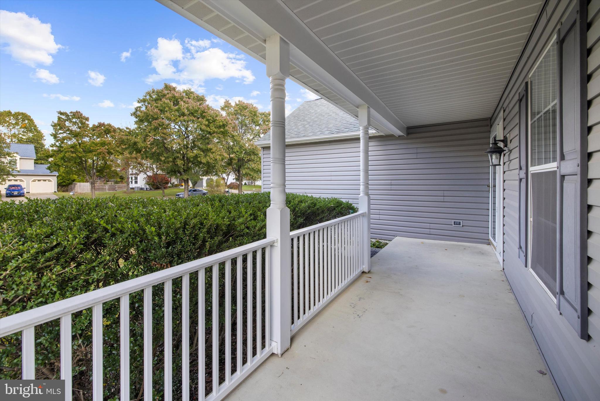 THE PROVINCES - Residential