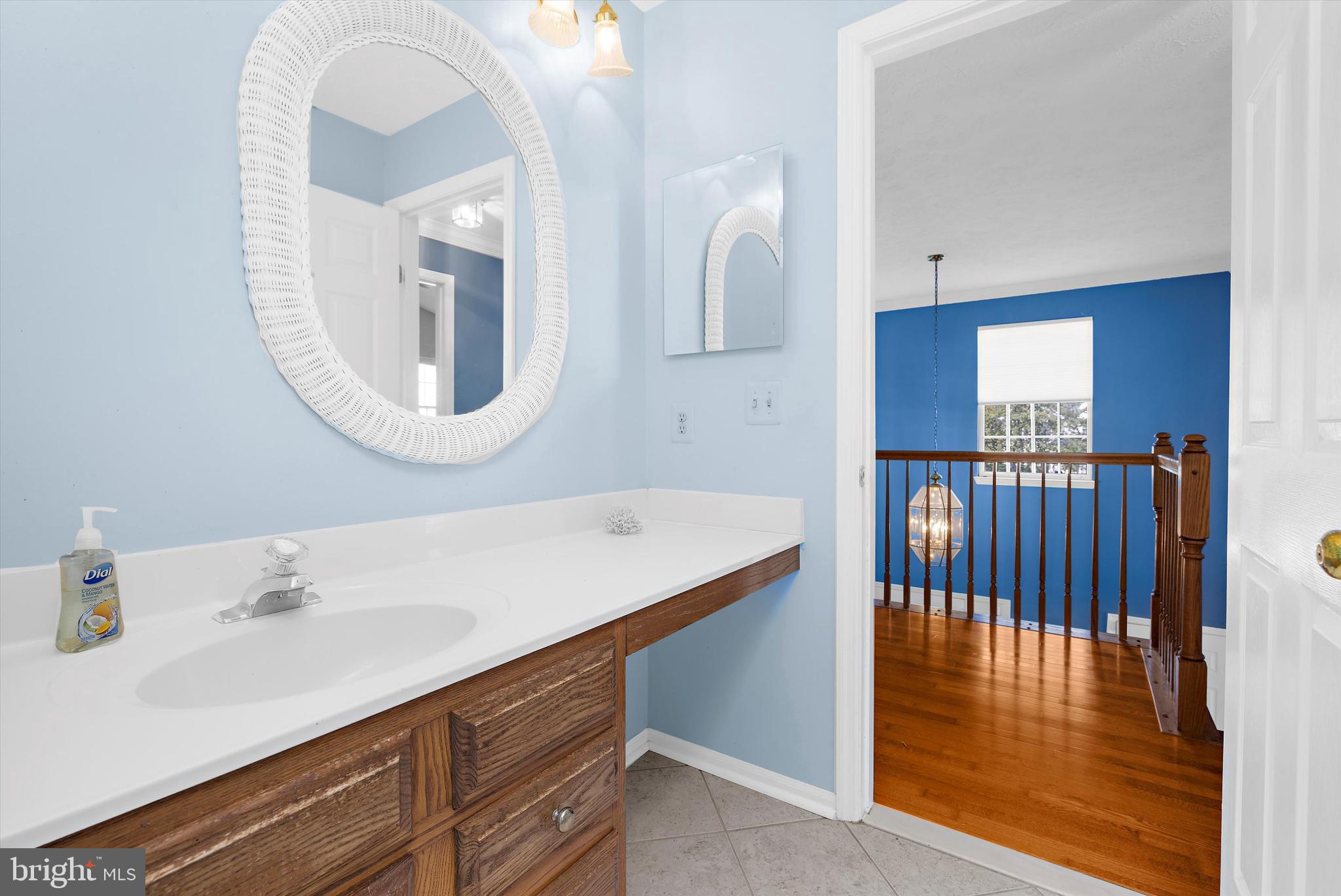 THE PROVINCES - Residential