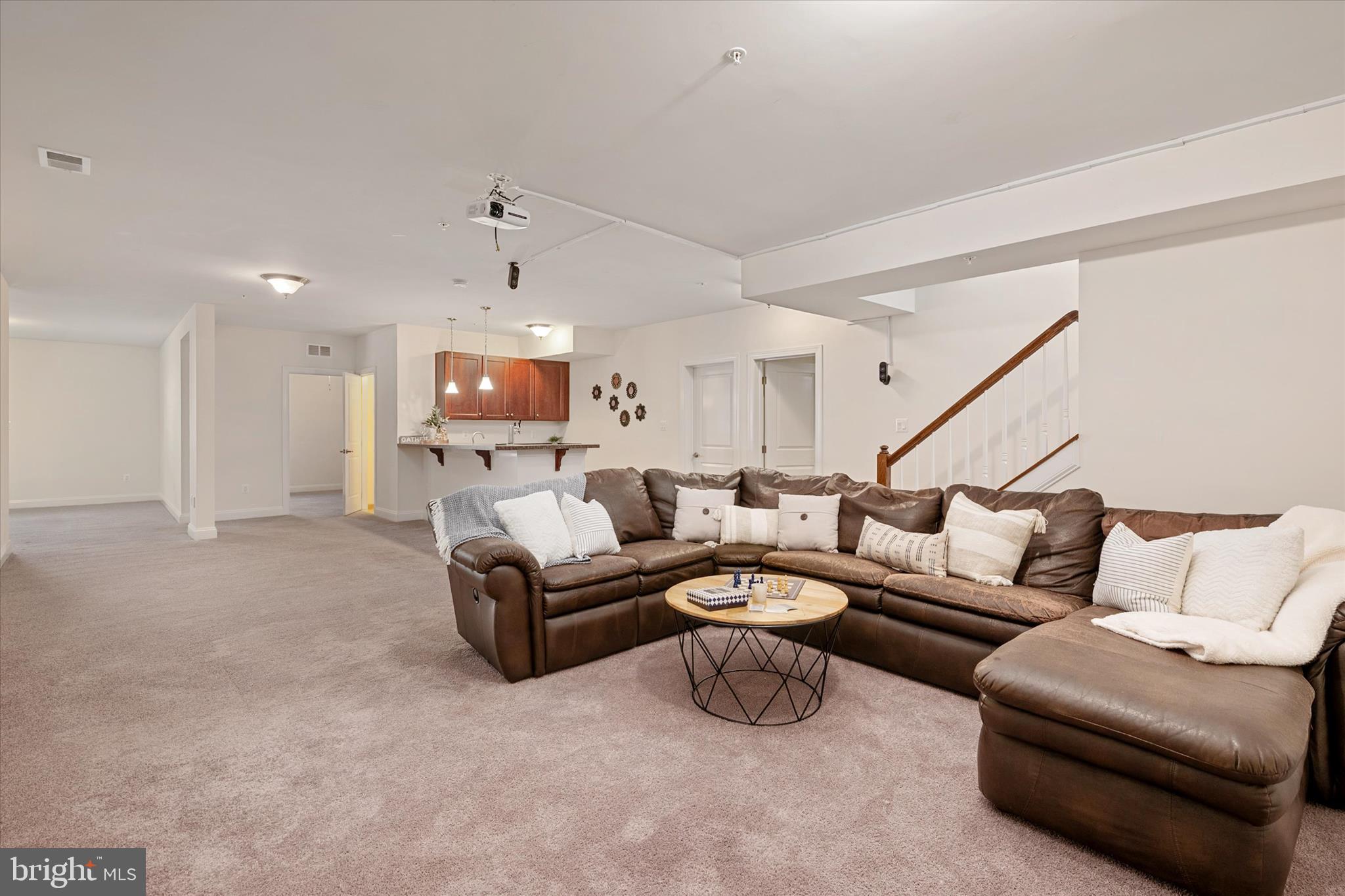 SEVERNA PARK - Residential