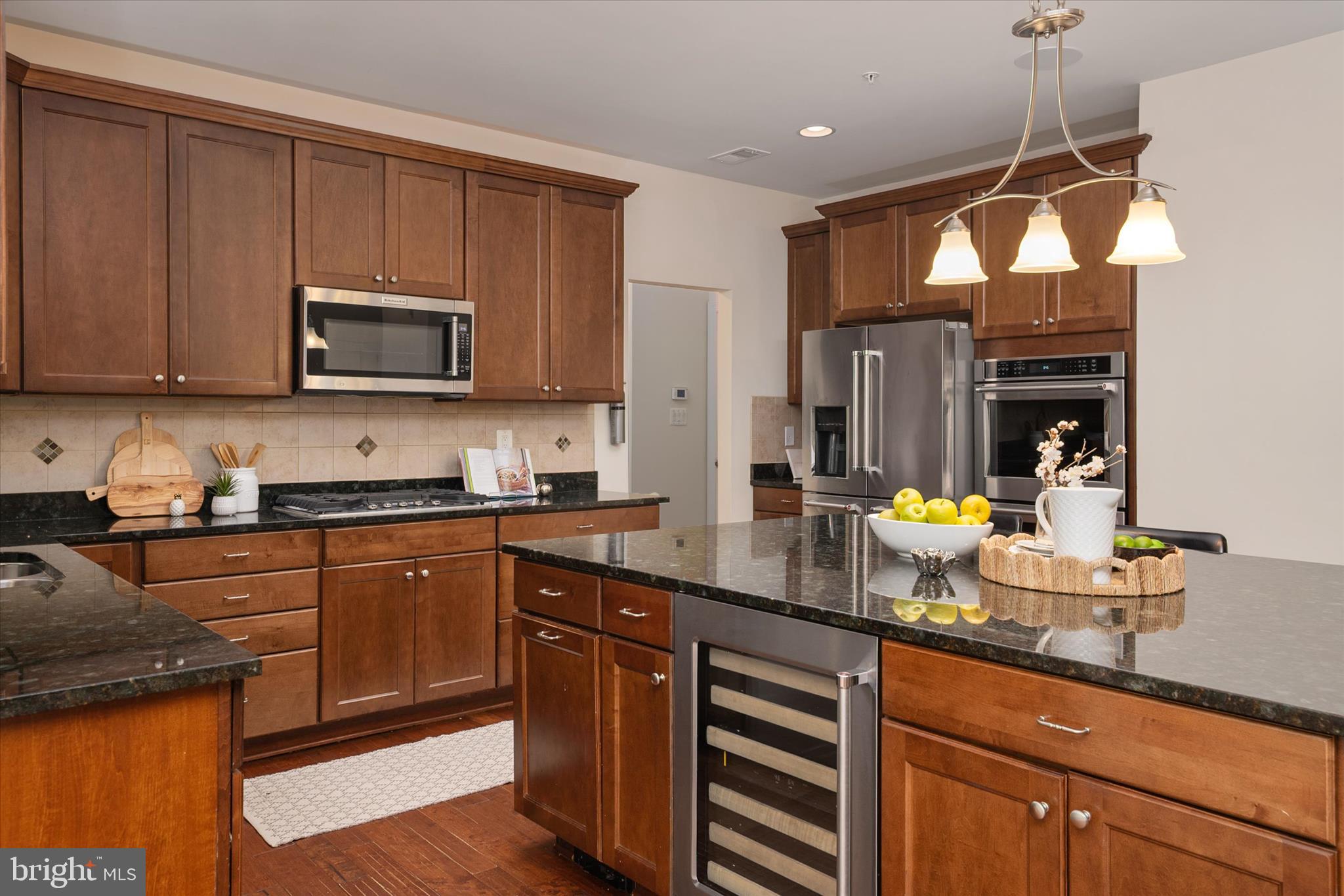 SEVERNA PARK - Residential