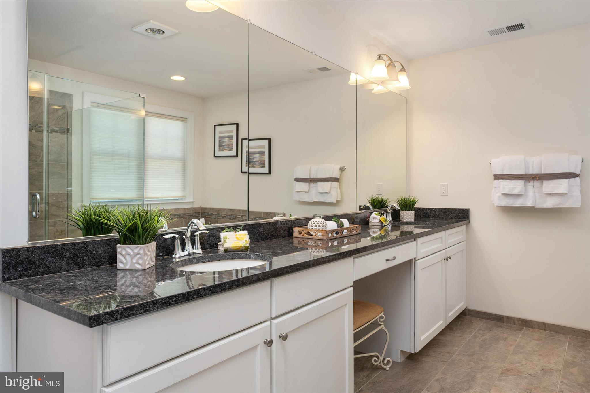 SEVERNA PARK - Residential
