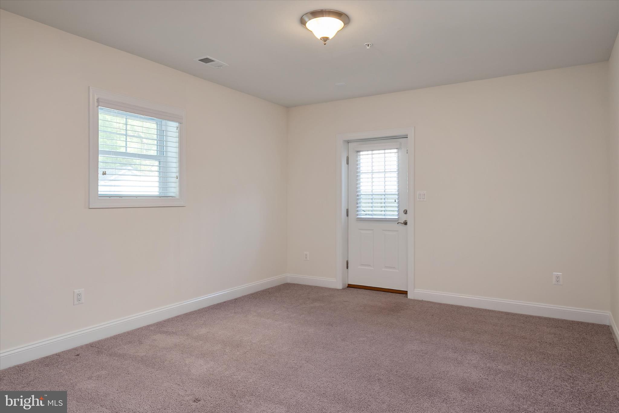 SEVERNA PARK - Residential