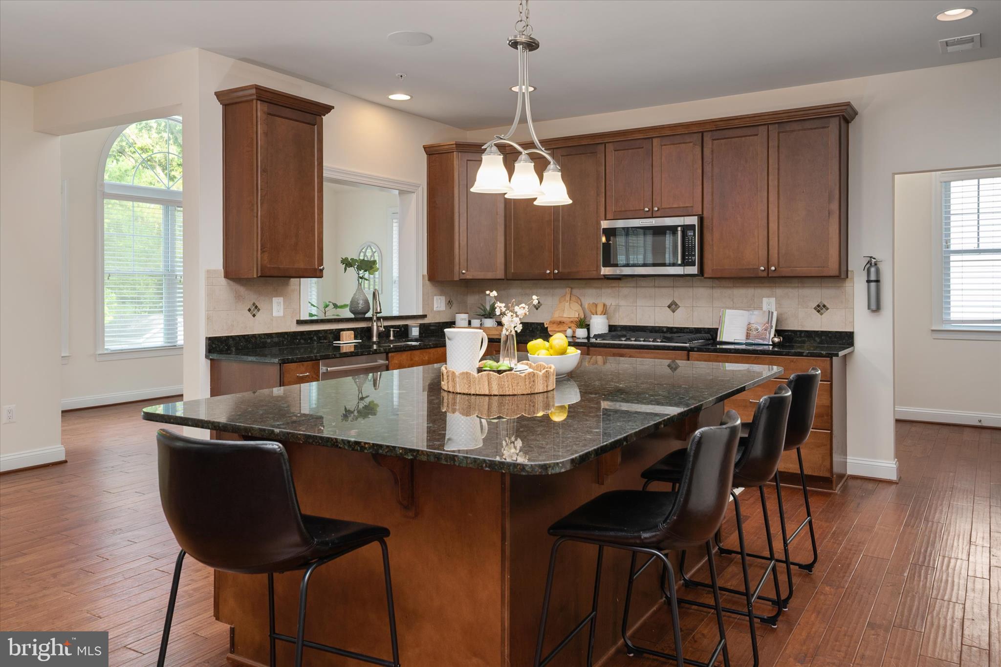 SEVERNA PARK - Residential
