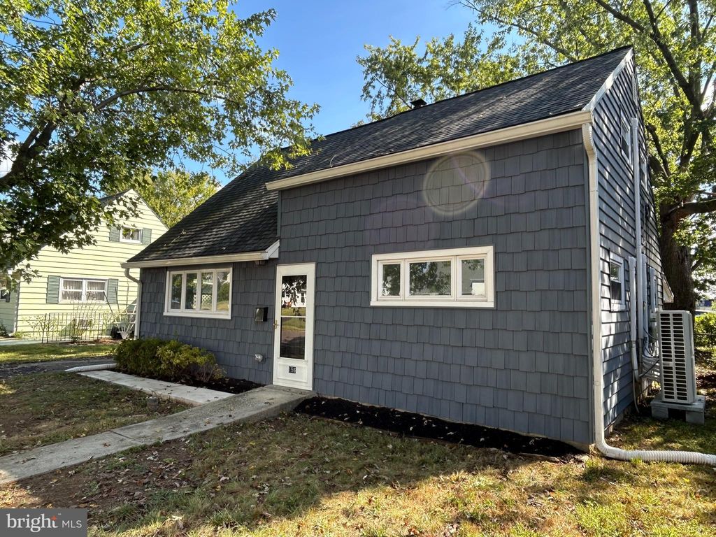 Photo of 156 Gable Avenue, POTTSTOWN, PA 19464 (MLS # PAMC2154778)