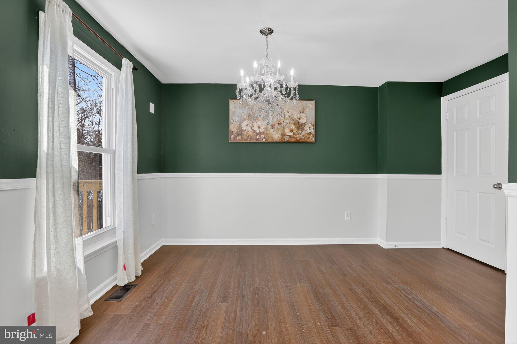 ST GEORGES STATION - Residential