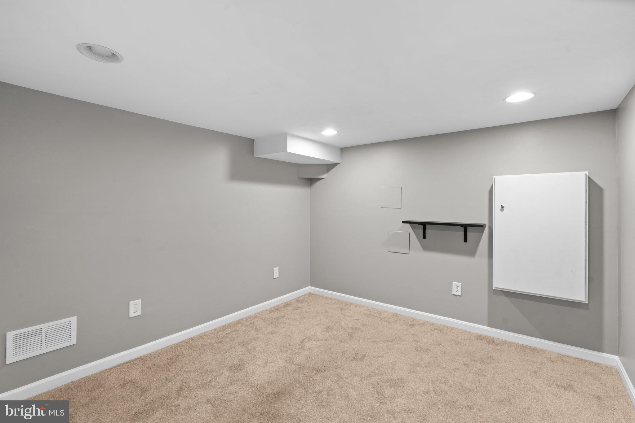 PATTERSON PARK - Residential Lease