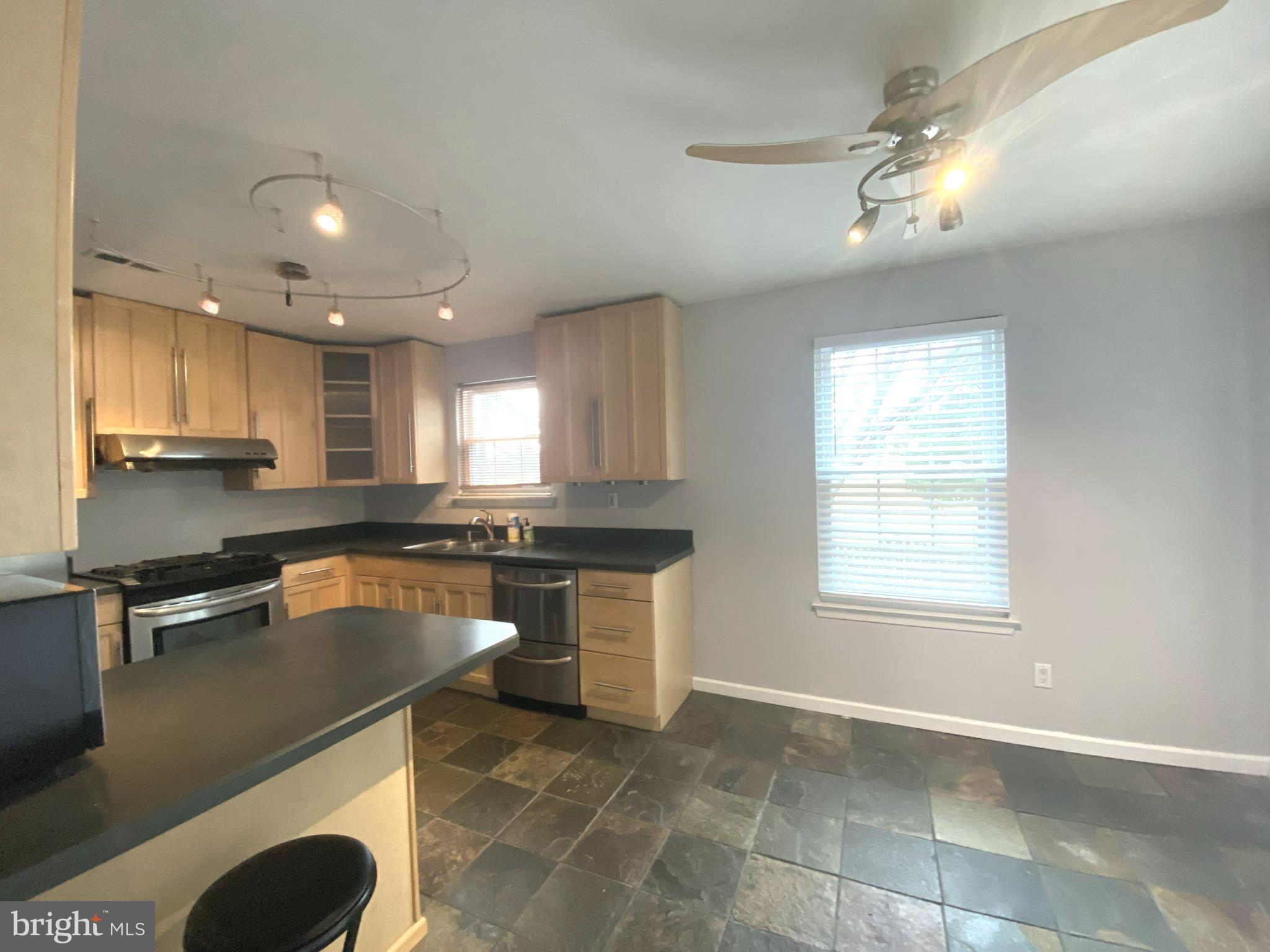KIRKWOOD - Residential Lease