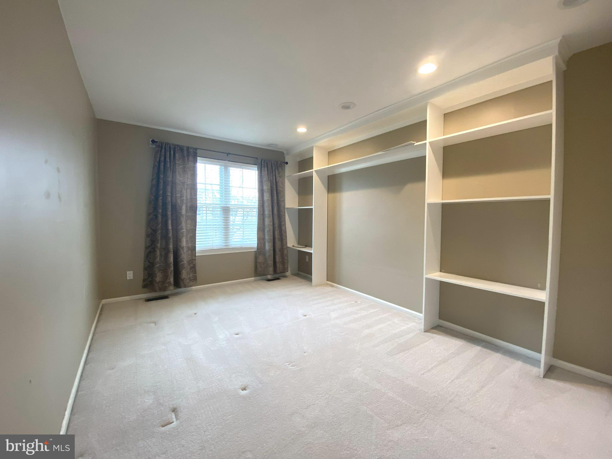 KIRKWOOD - Residential Lease