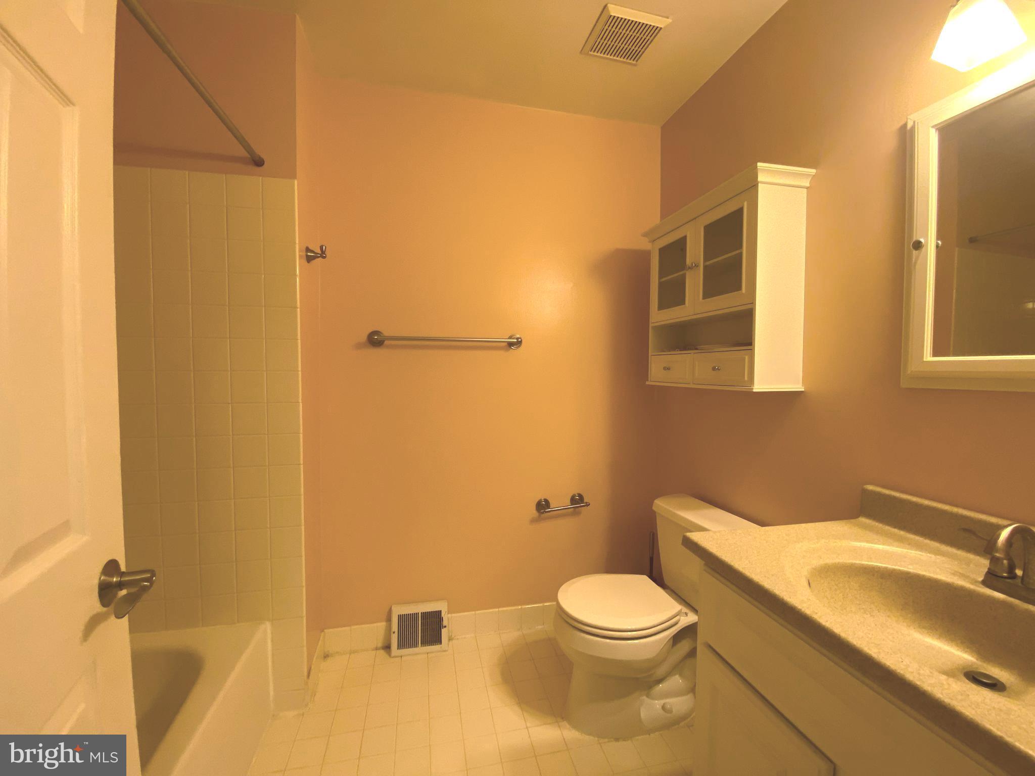 KIRKWOOD - Residential Lease