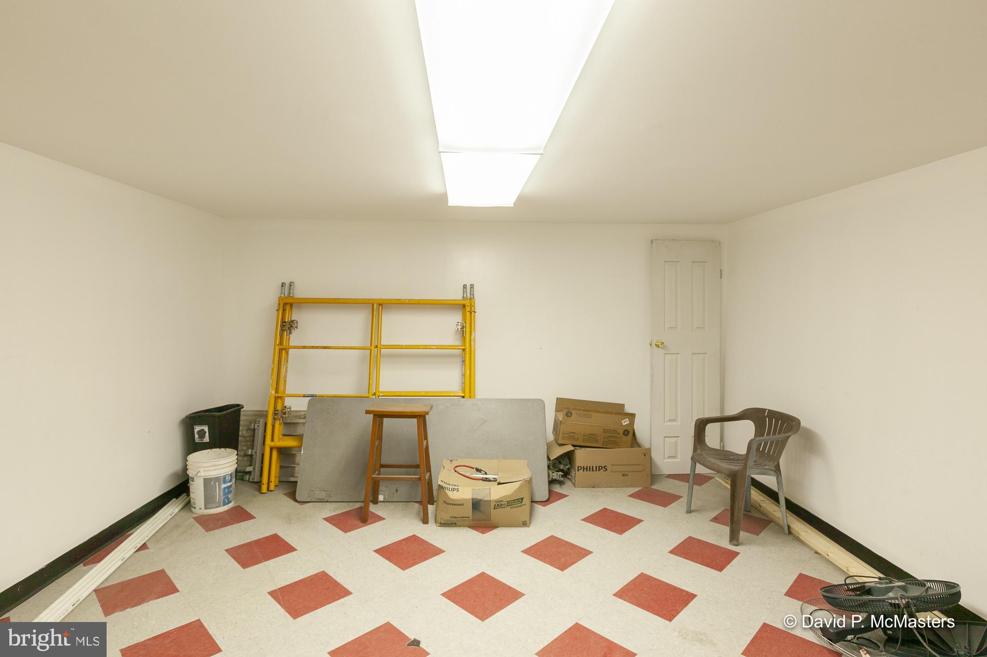 MARTINSBURG CITY - Commercial Sale