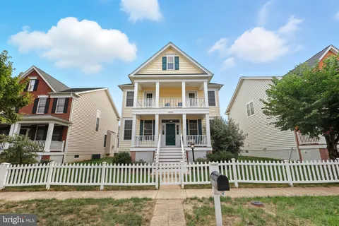 25202 Justice Drive, Chantilly, VA 20152 - MLS#: VALO2108462