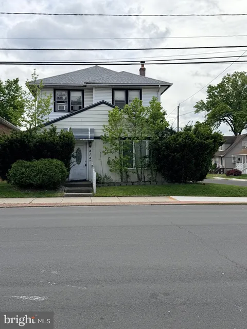 MLS: NJCD2116560